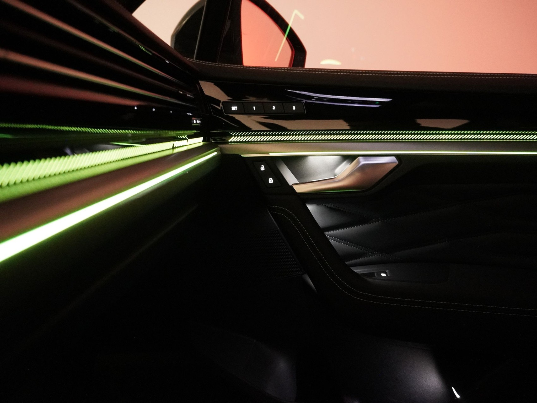 listing desktop thumbnail image 18