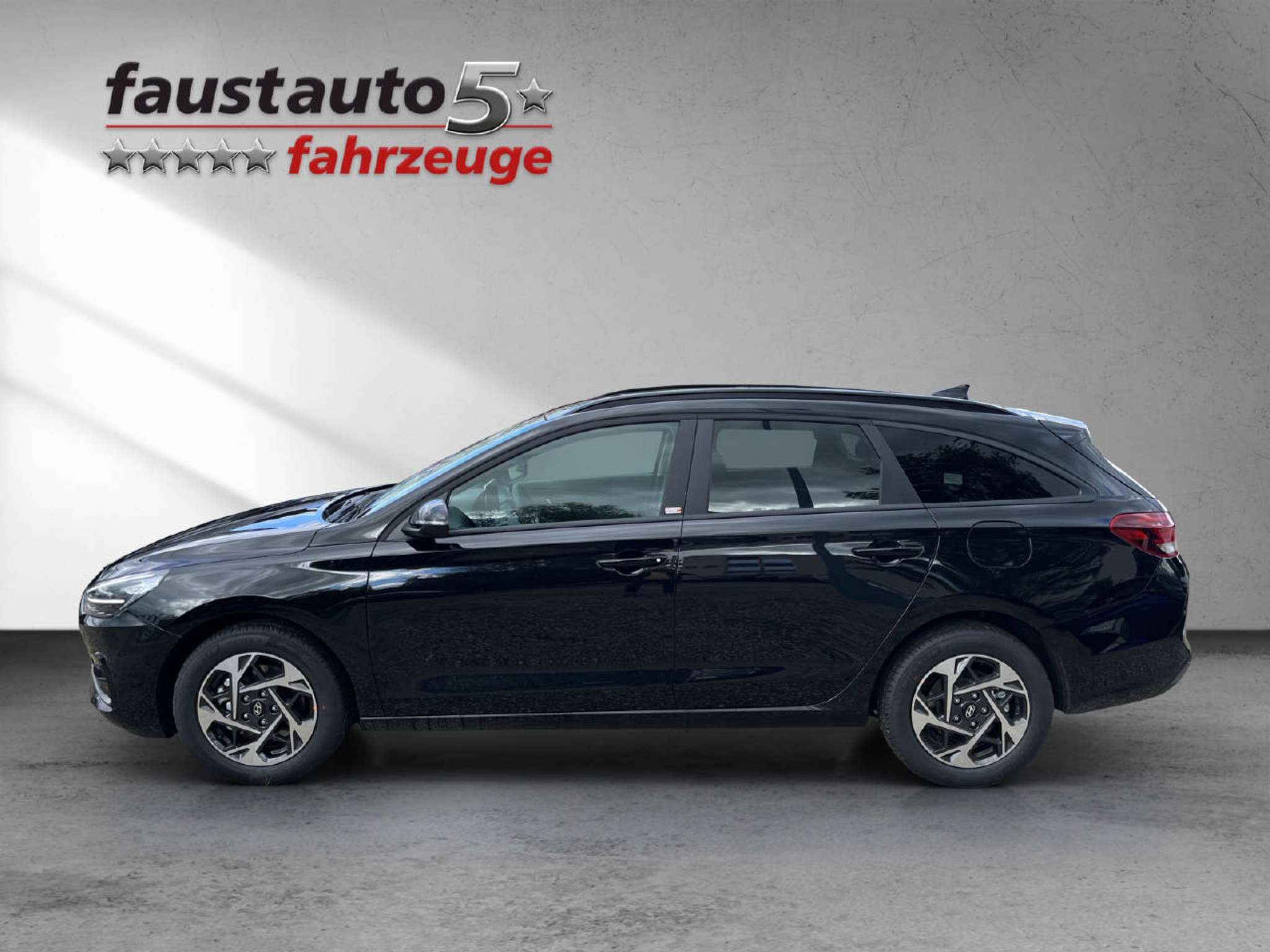 listing desktop thumbnail image 2