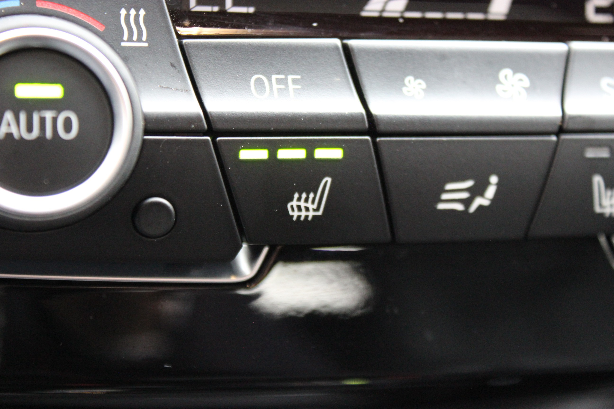 listing desktop thumbnail image 12