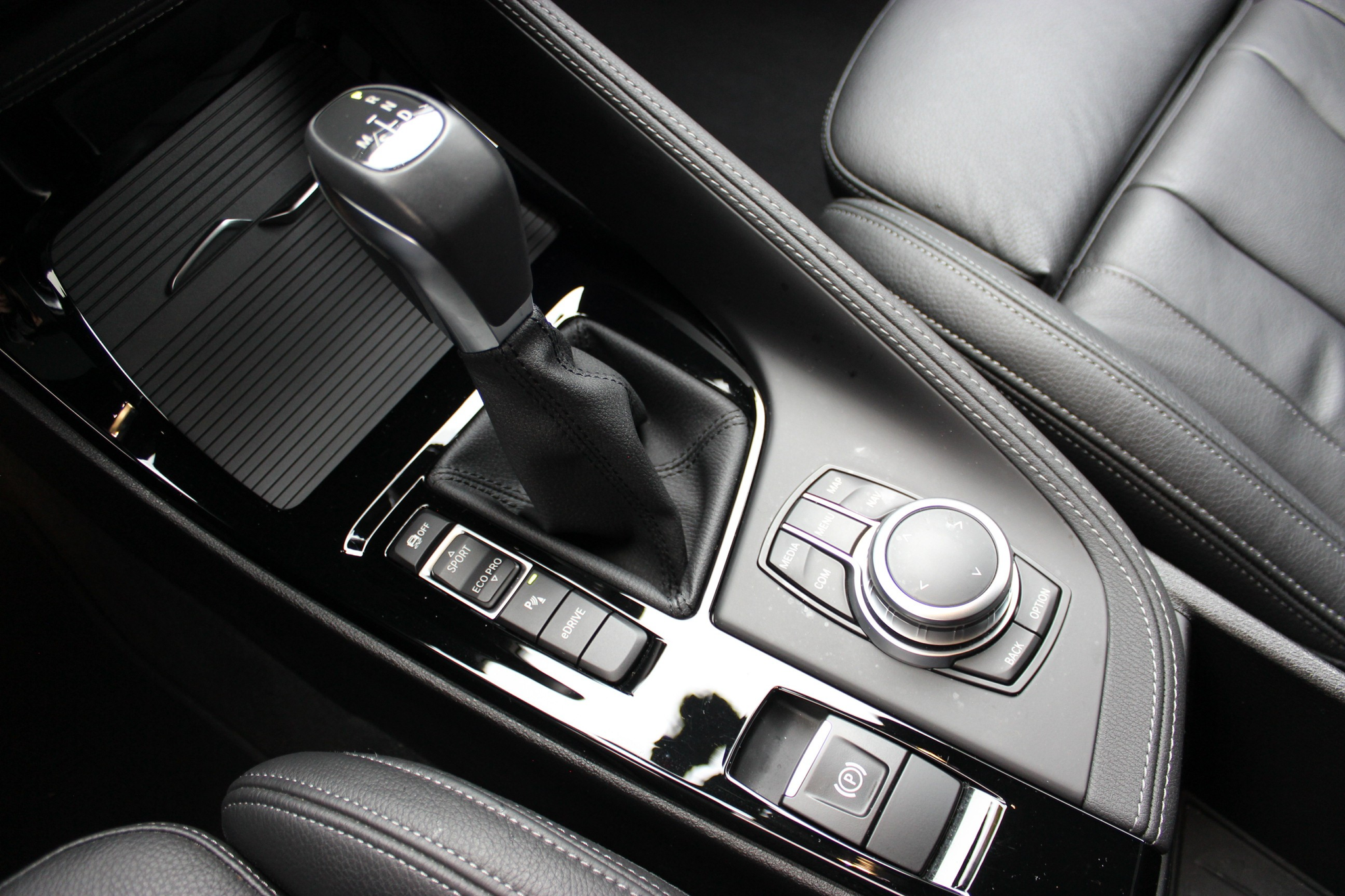 listing desktop thumbnail image 13