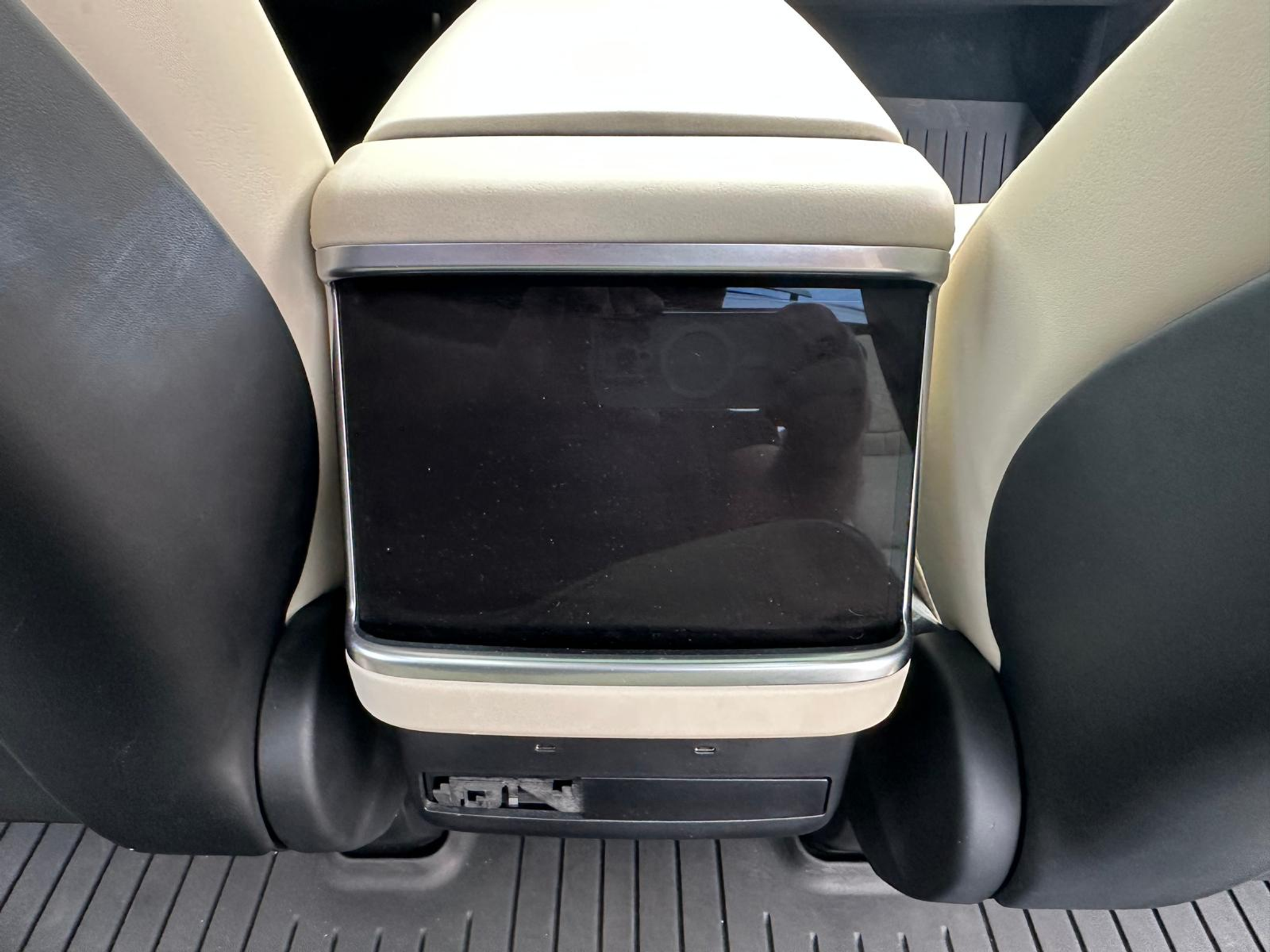 listing desktop thumbnail image 13