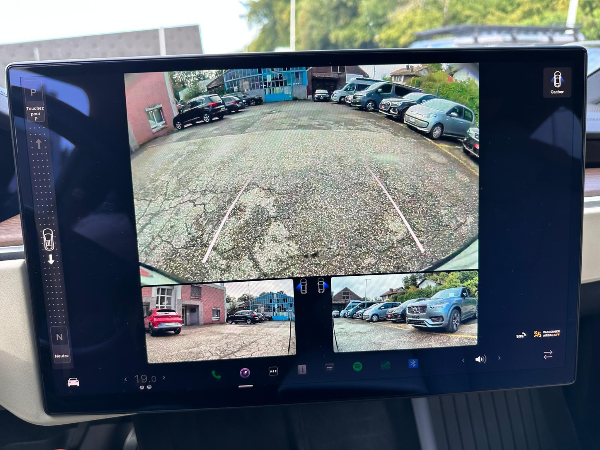 listing desktop thumbnail image 10