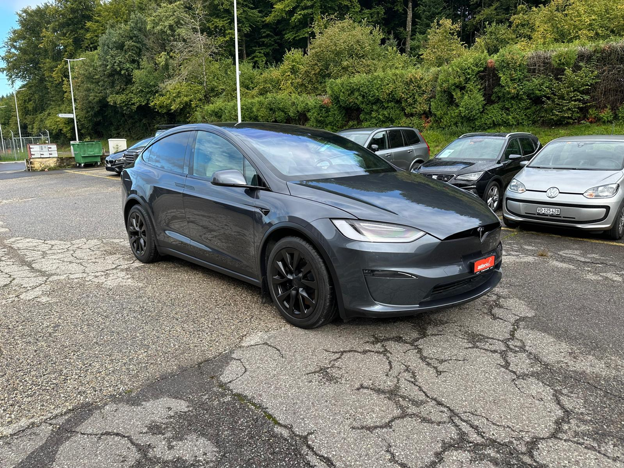 listing desktop thumbnail image 6