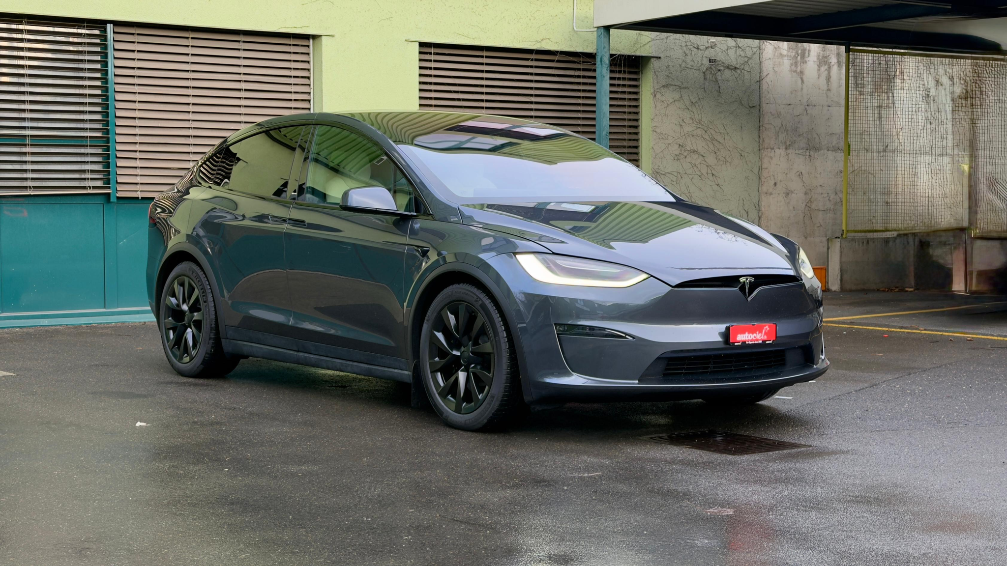 listing desktop thumbnail image 6