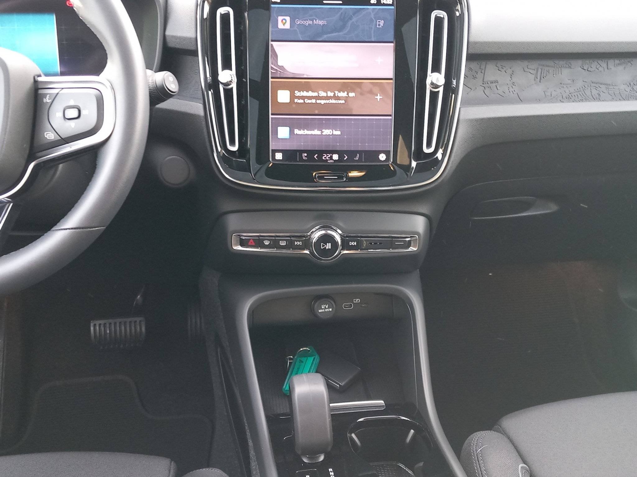 listing desktop thumbnail image 18