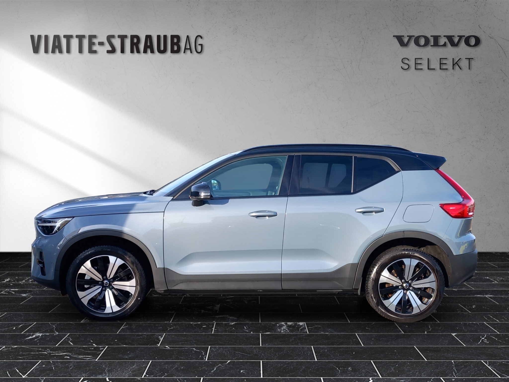 listing desktop thumbnail image 6