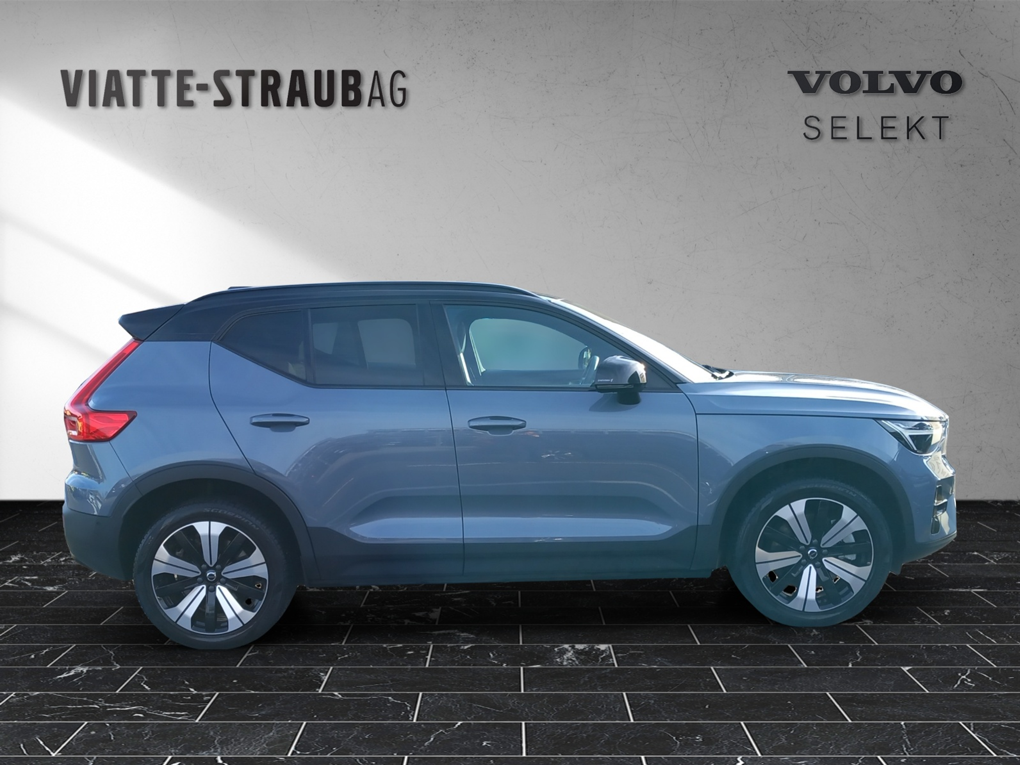 listing desktop thumbnail image 2