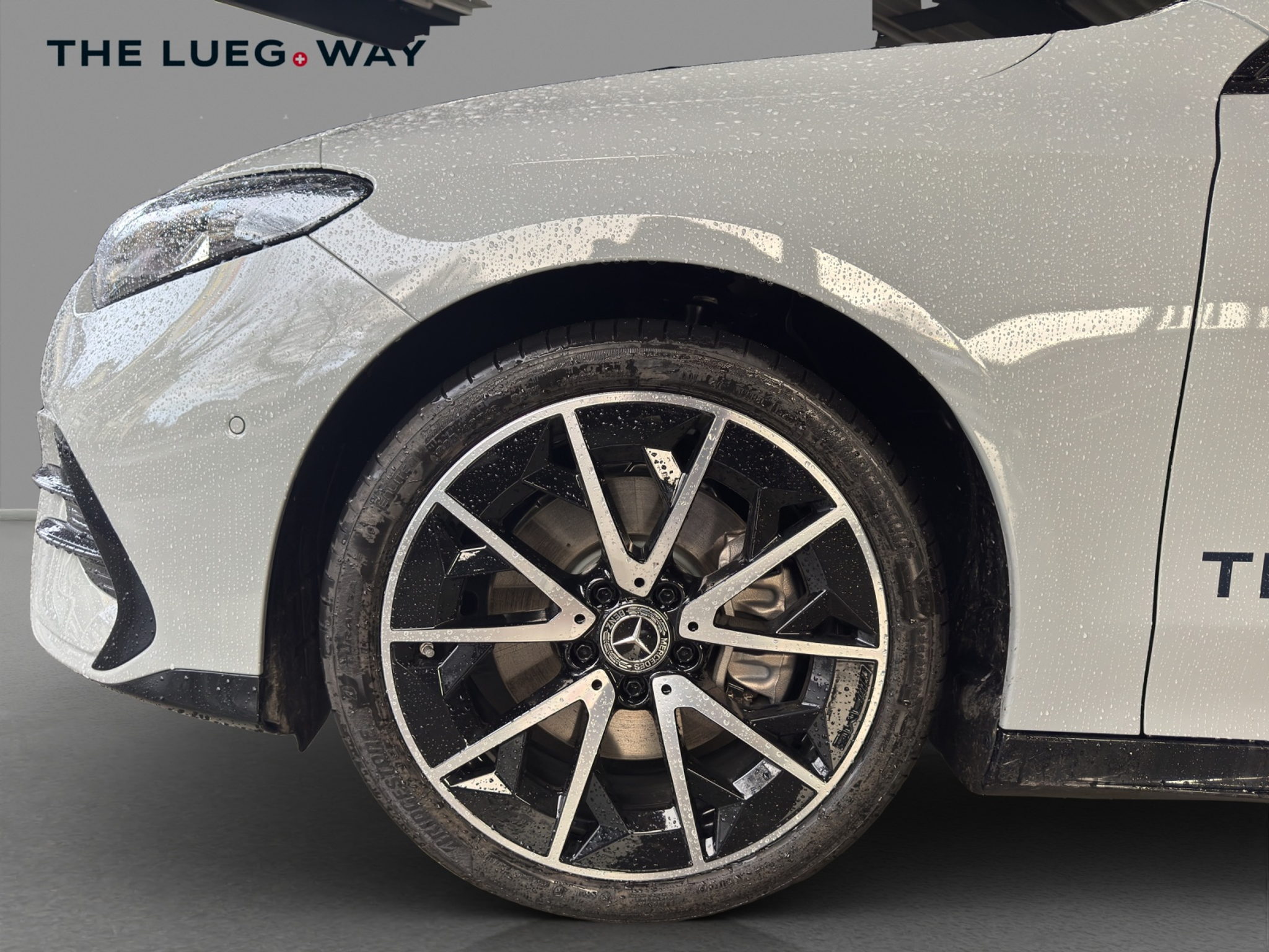 listing desktop thumbnail image 8