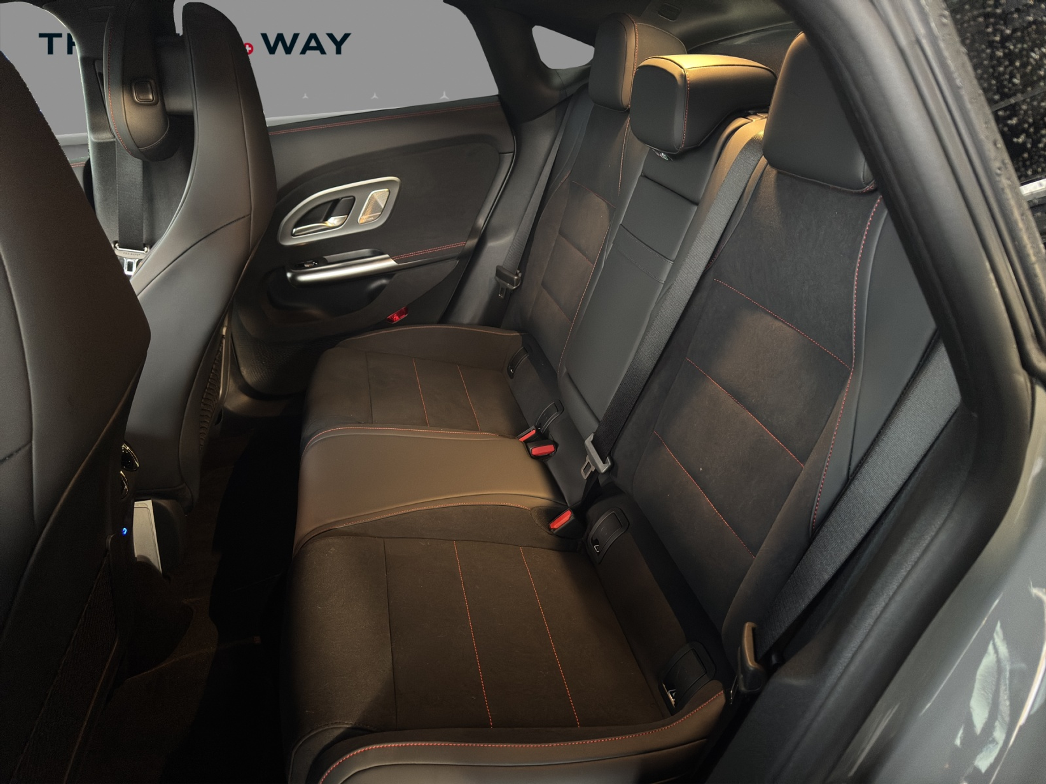 listing desktop thumbnail image 15