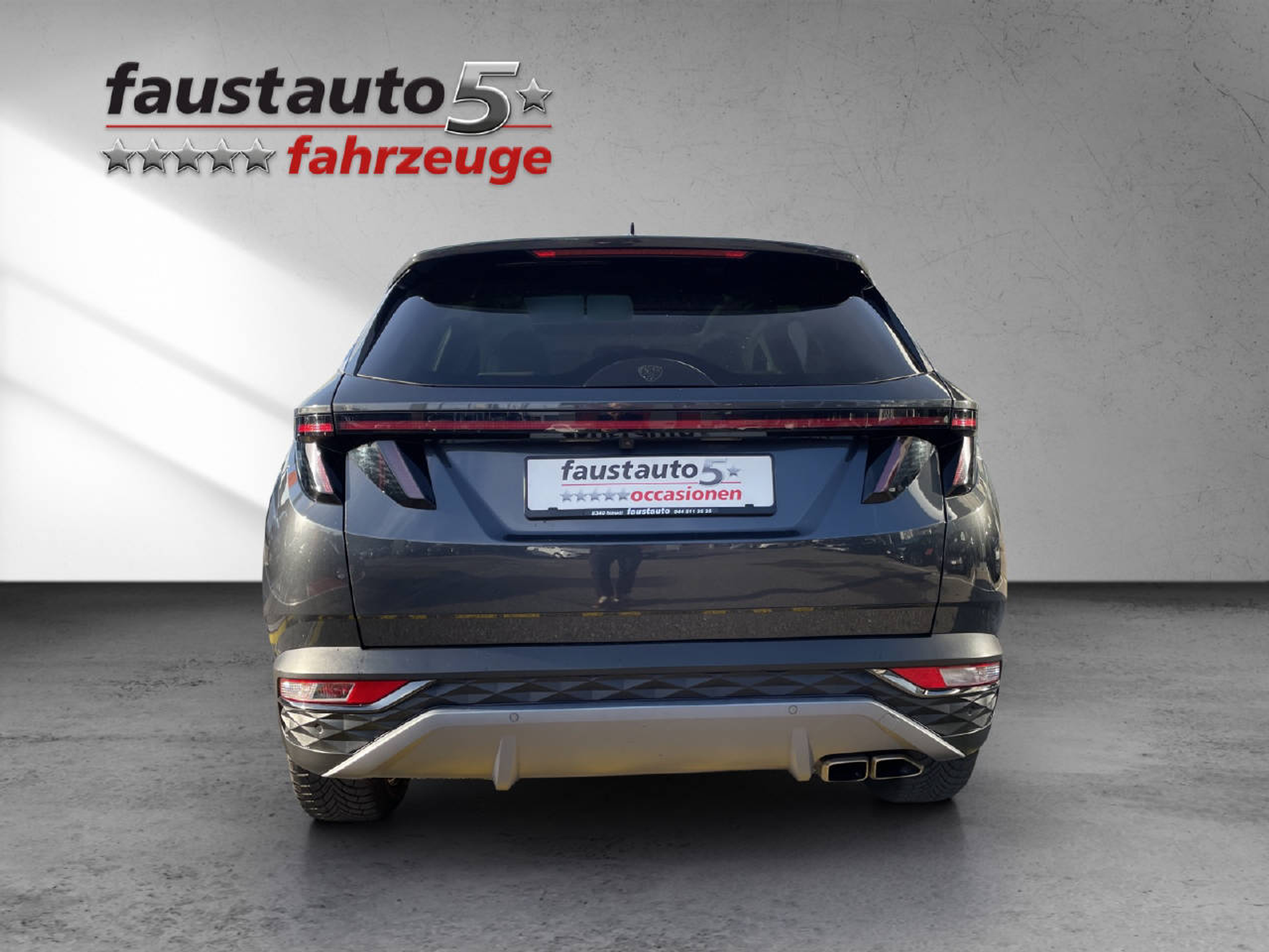 listing desktop thumbnail image 3