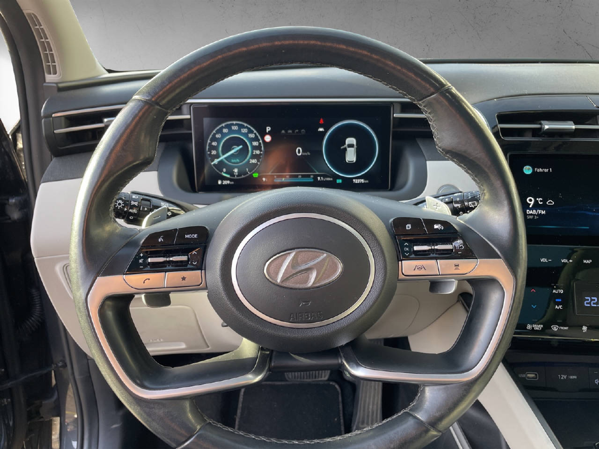 listing desktop thumbnail image 9