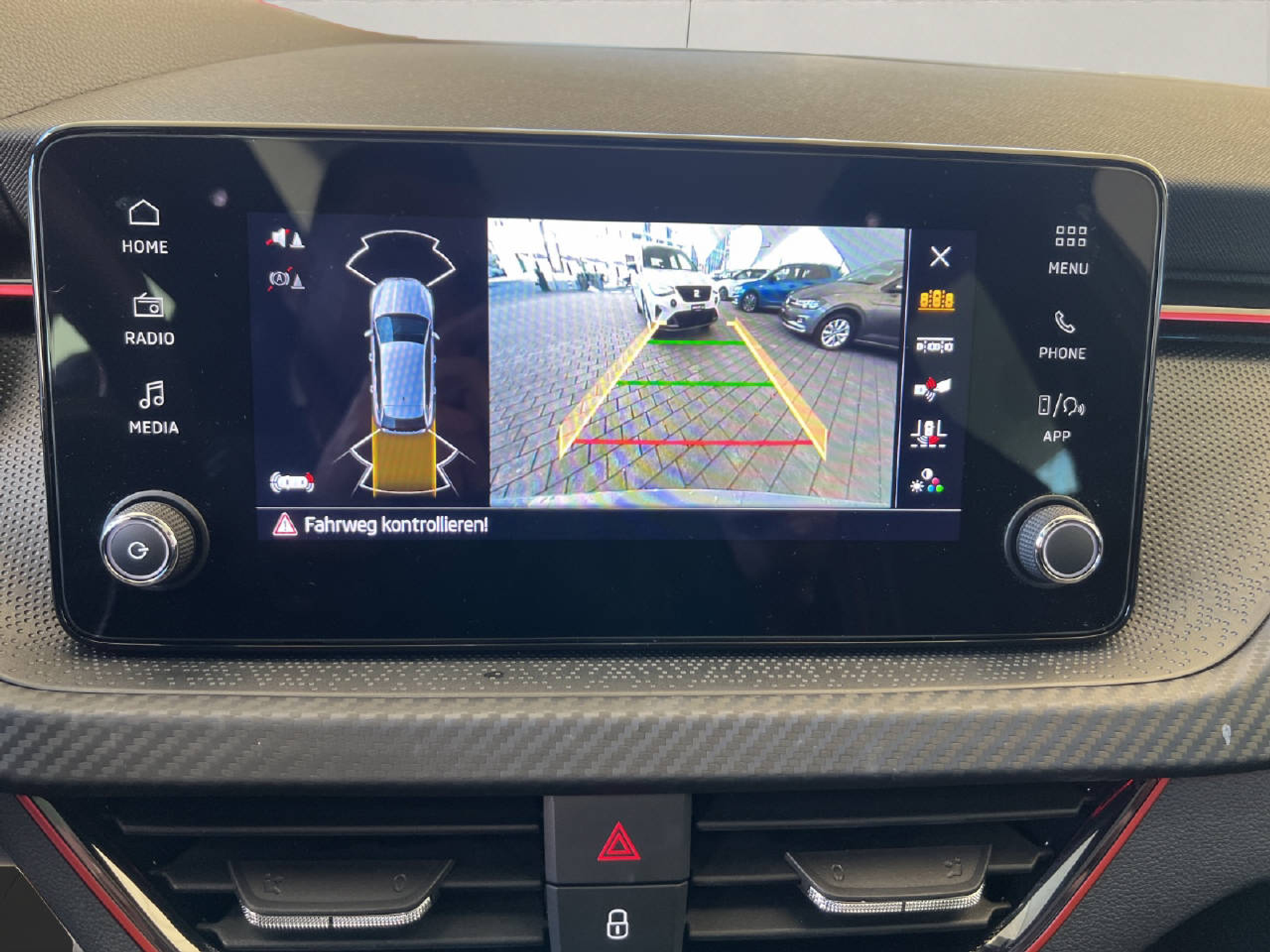 listing desktop thumbnail image 17