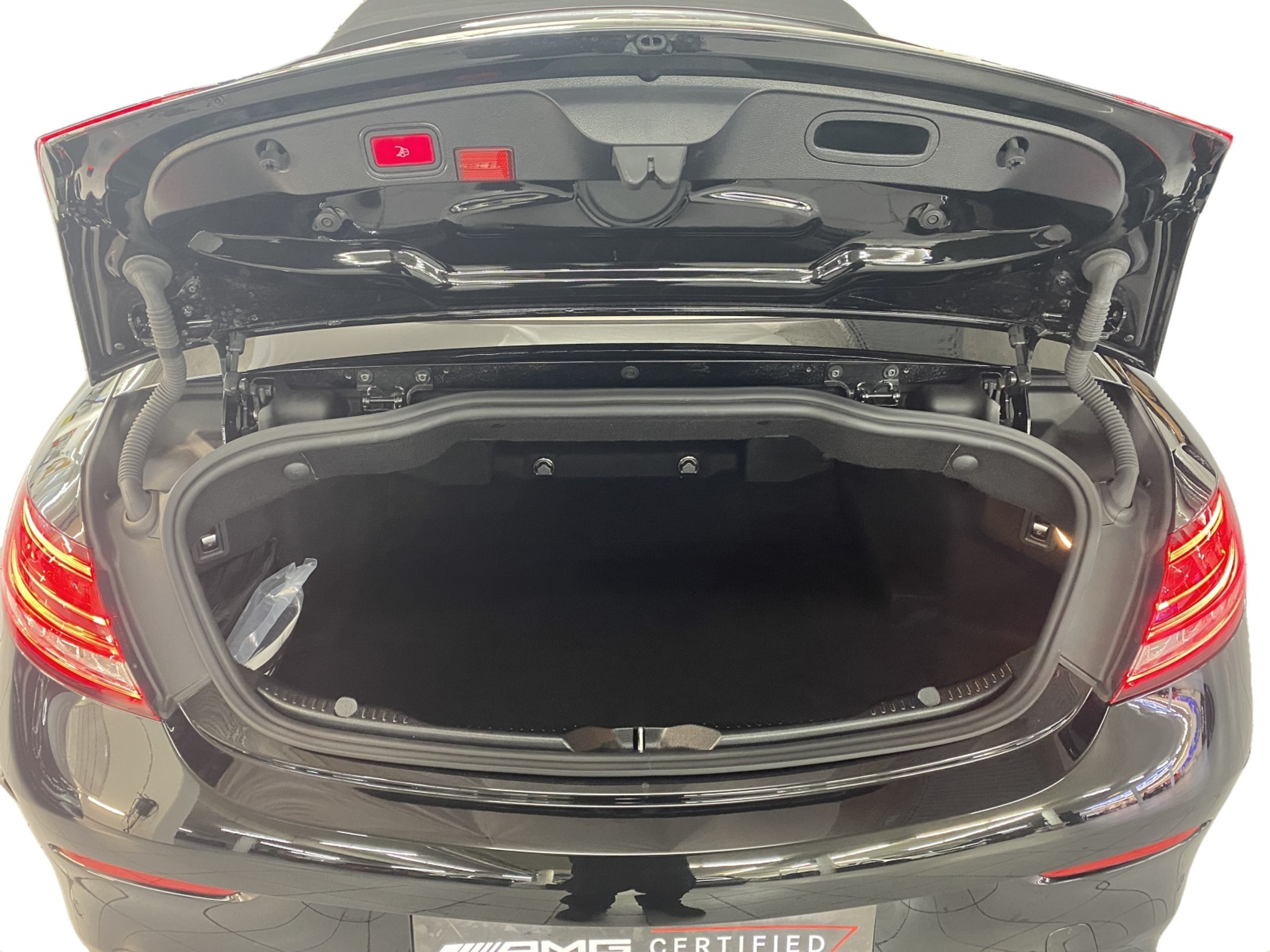 listing desktop thumbnail image 6