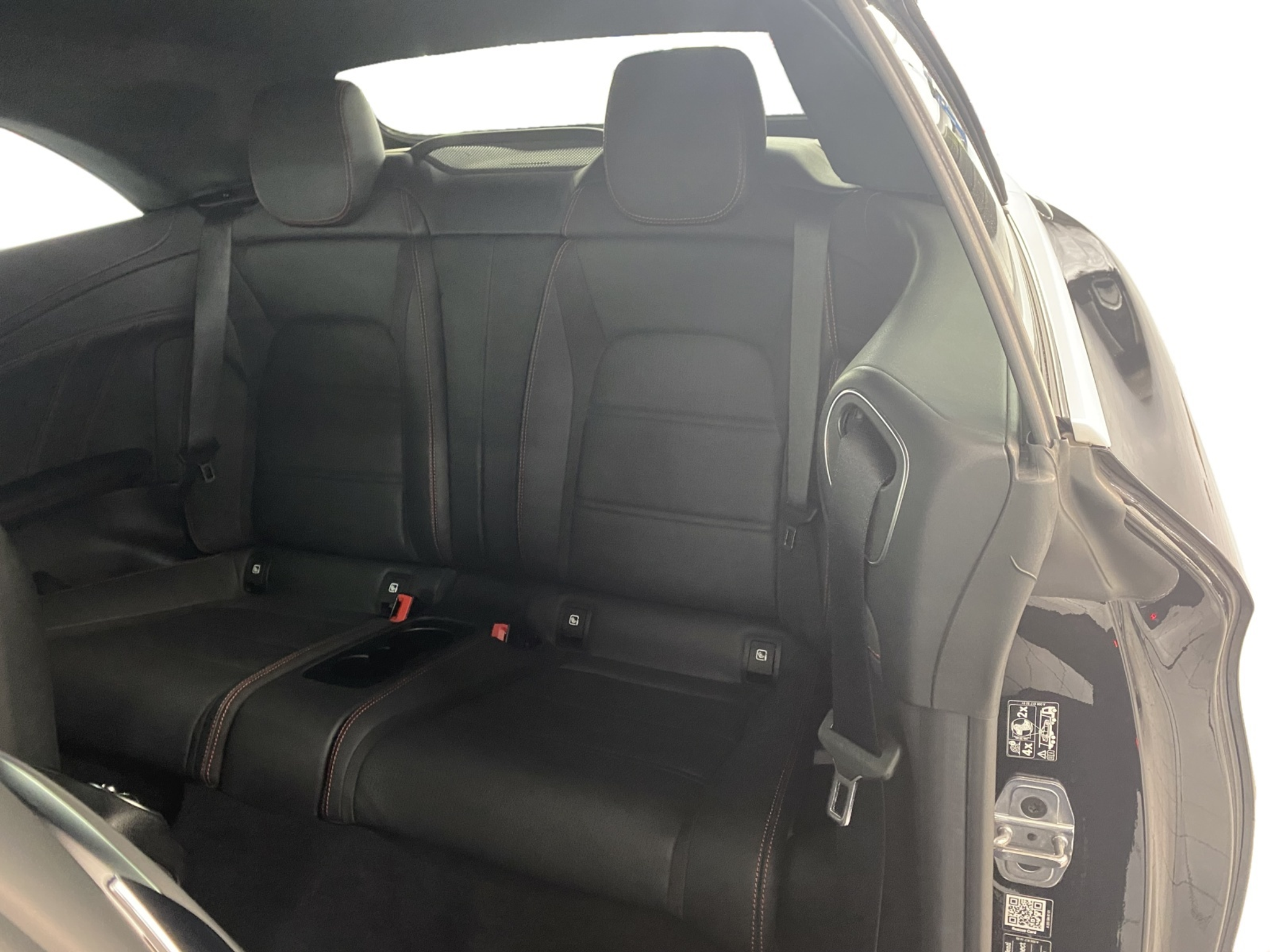 listing desktop thumbnail image 9