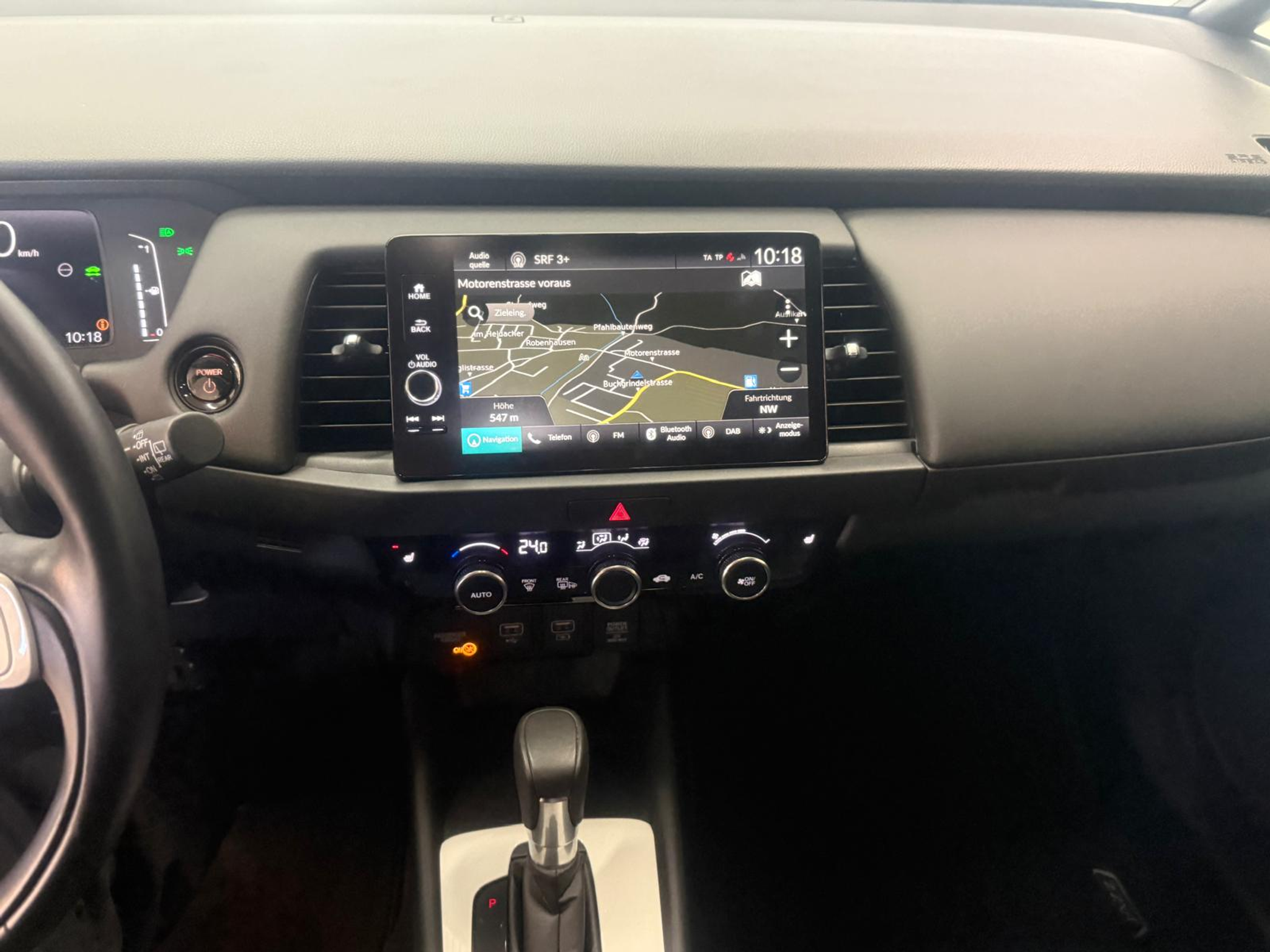 listing desktop thumbnail image 12