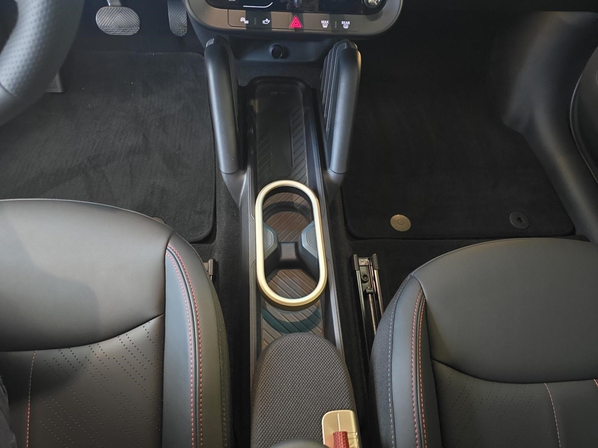 listing desktop thumbnail image 13