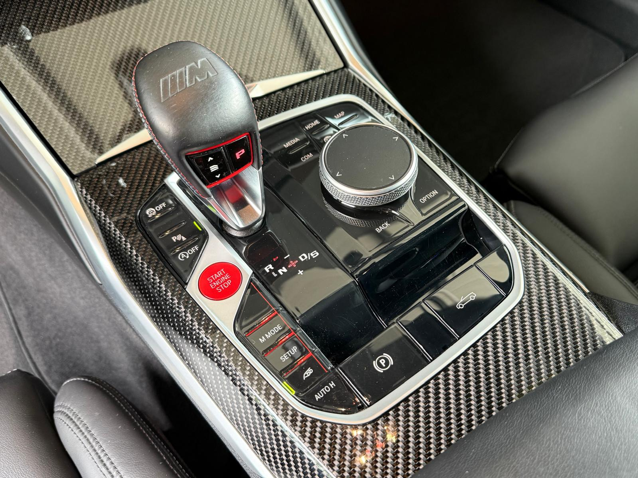 listing desktop thumbnail image 15