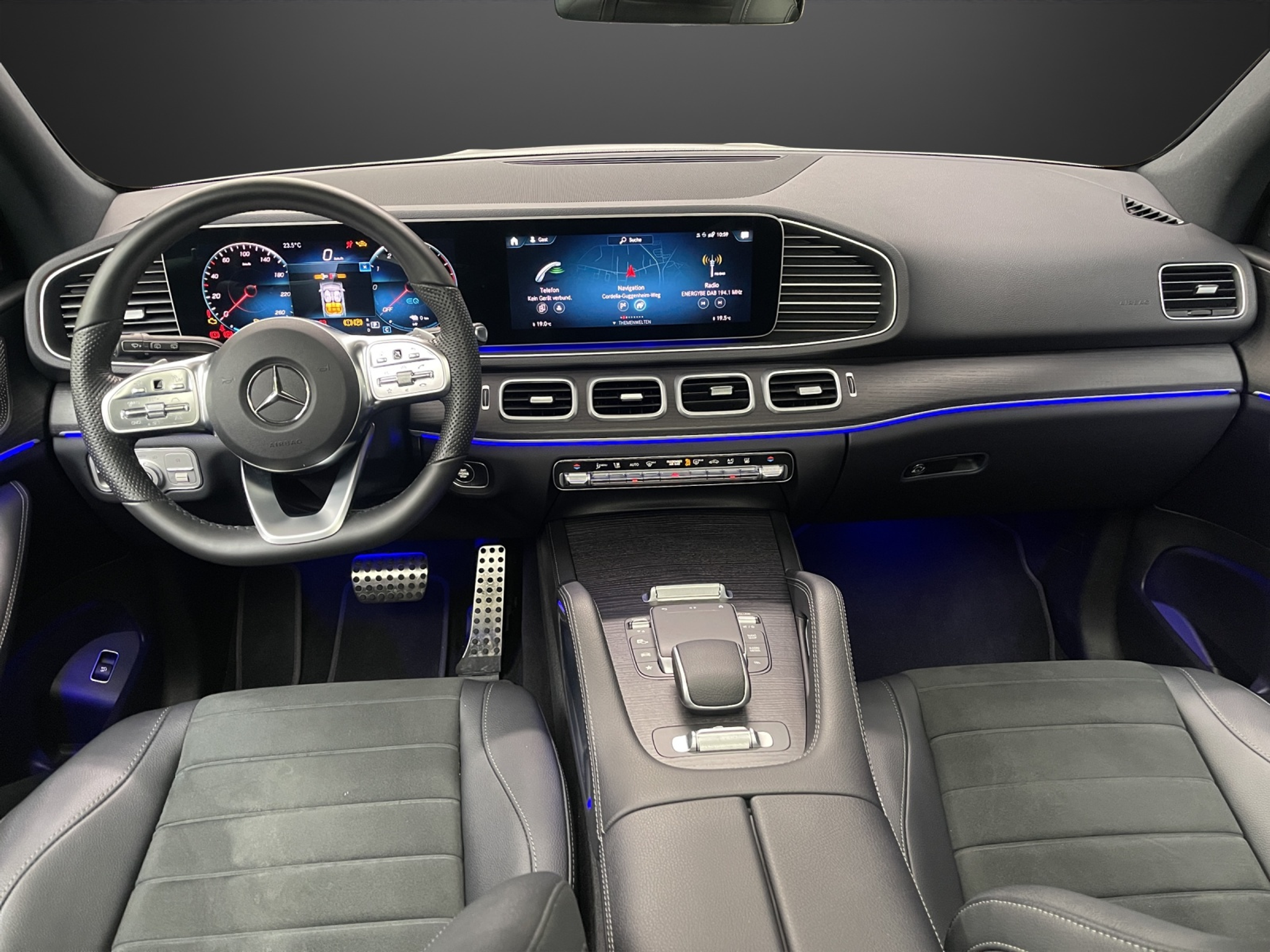 listing desktop thumbnail image 7