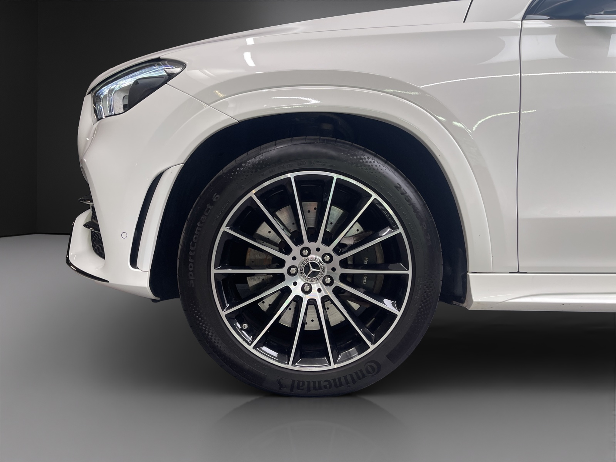 listing desktop thumbnail image 6