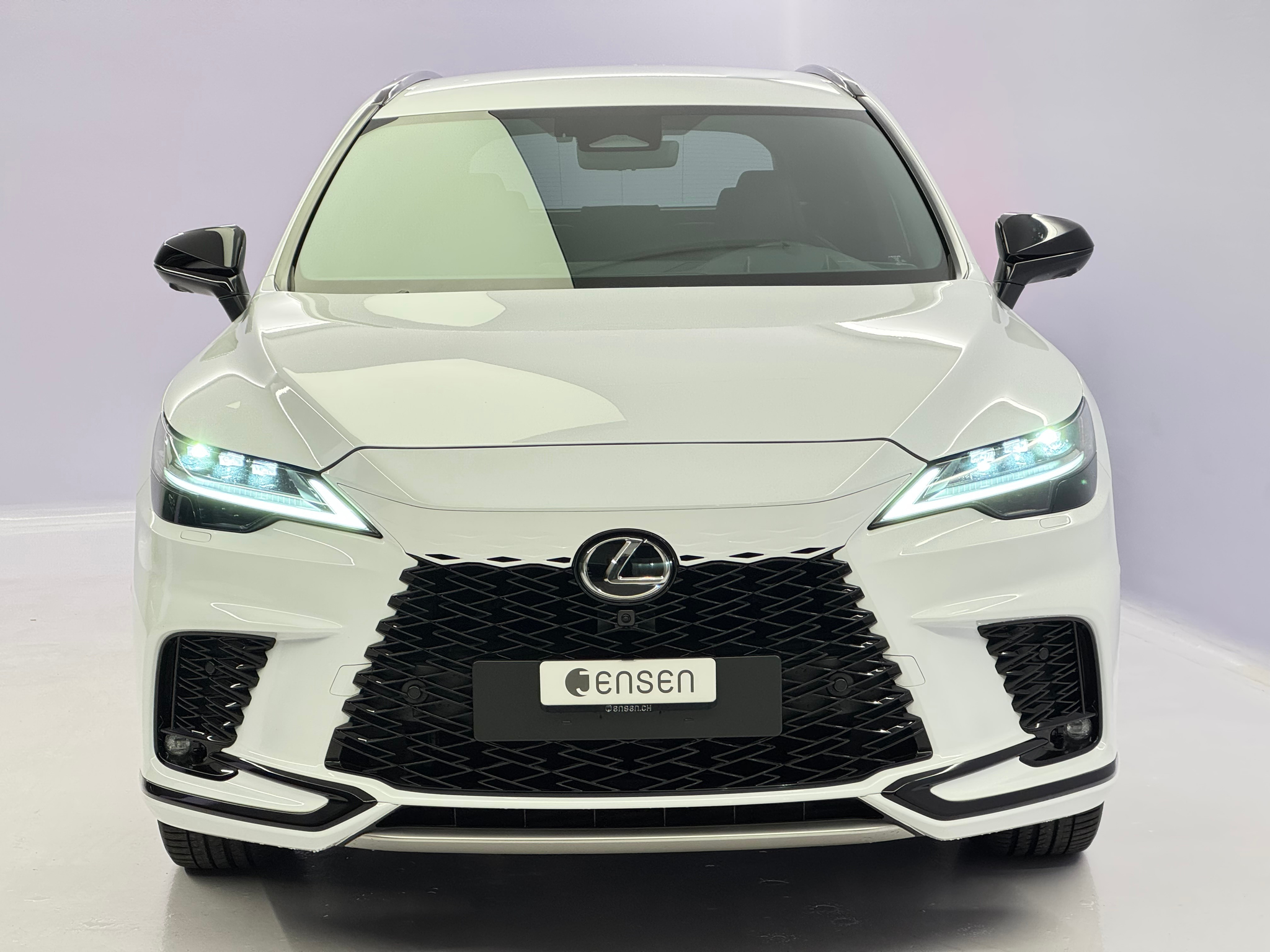 listing desktop thumbnail image 1