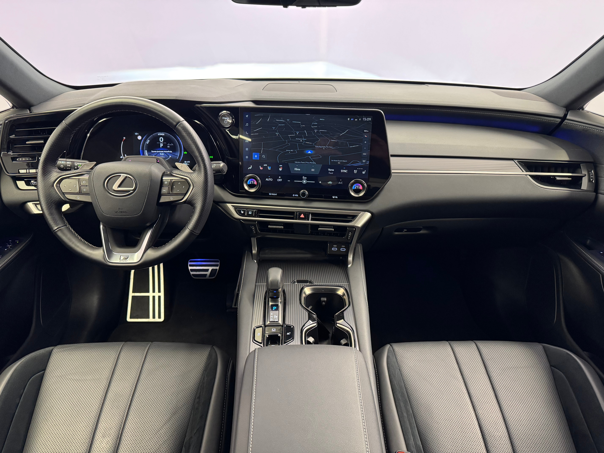 listing desktop thumbnail image 5