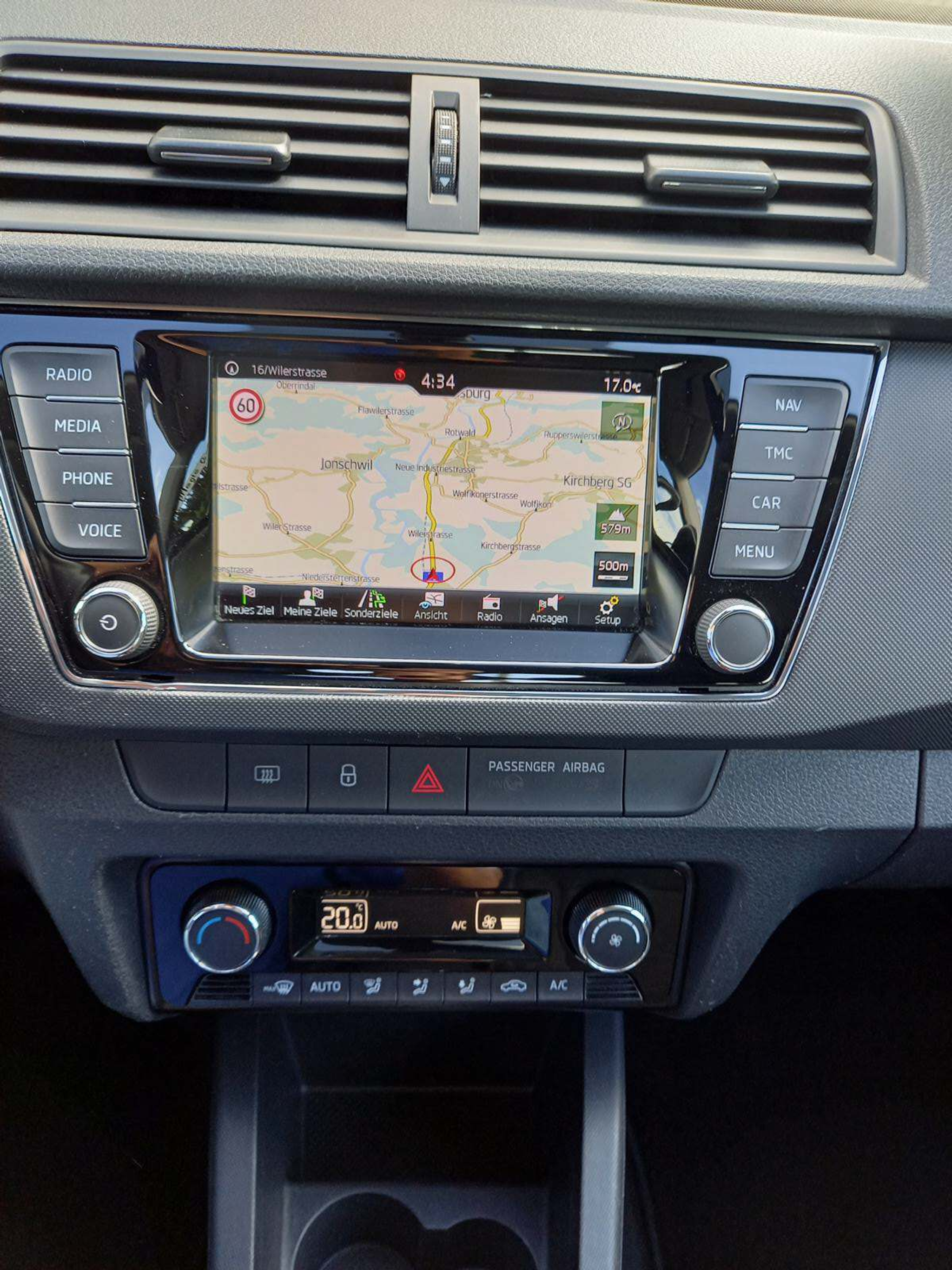 listing desktop thumbnail image 7