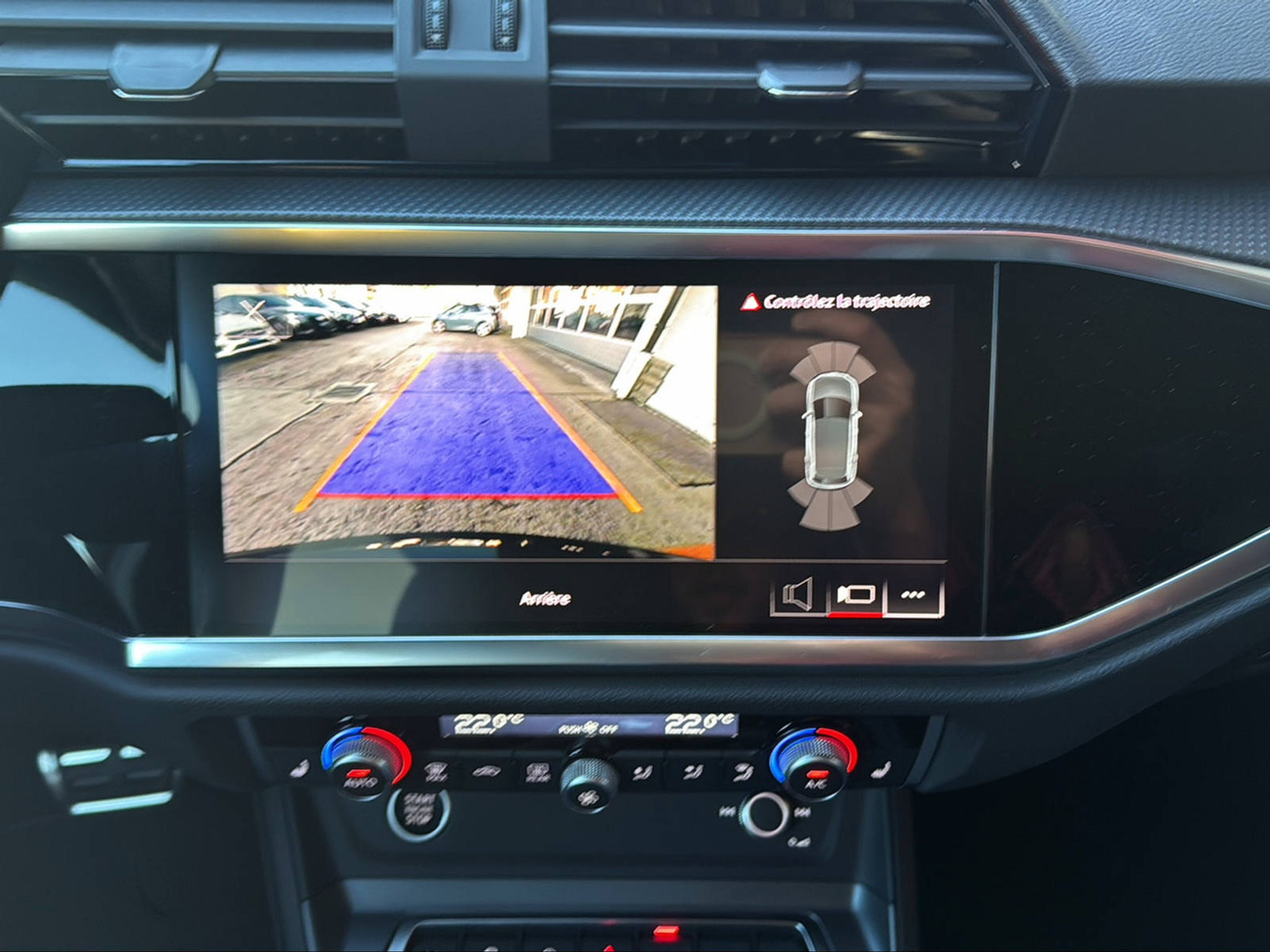 listing desktop thumbnail image 10