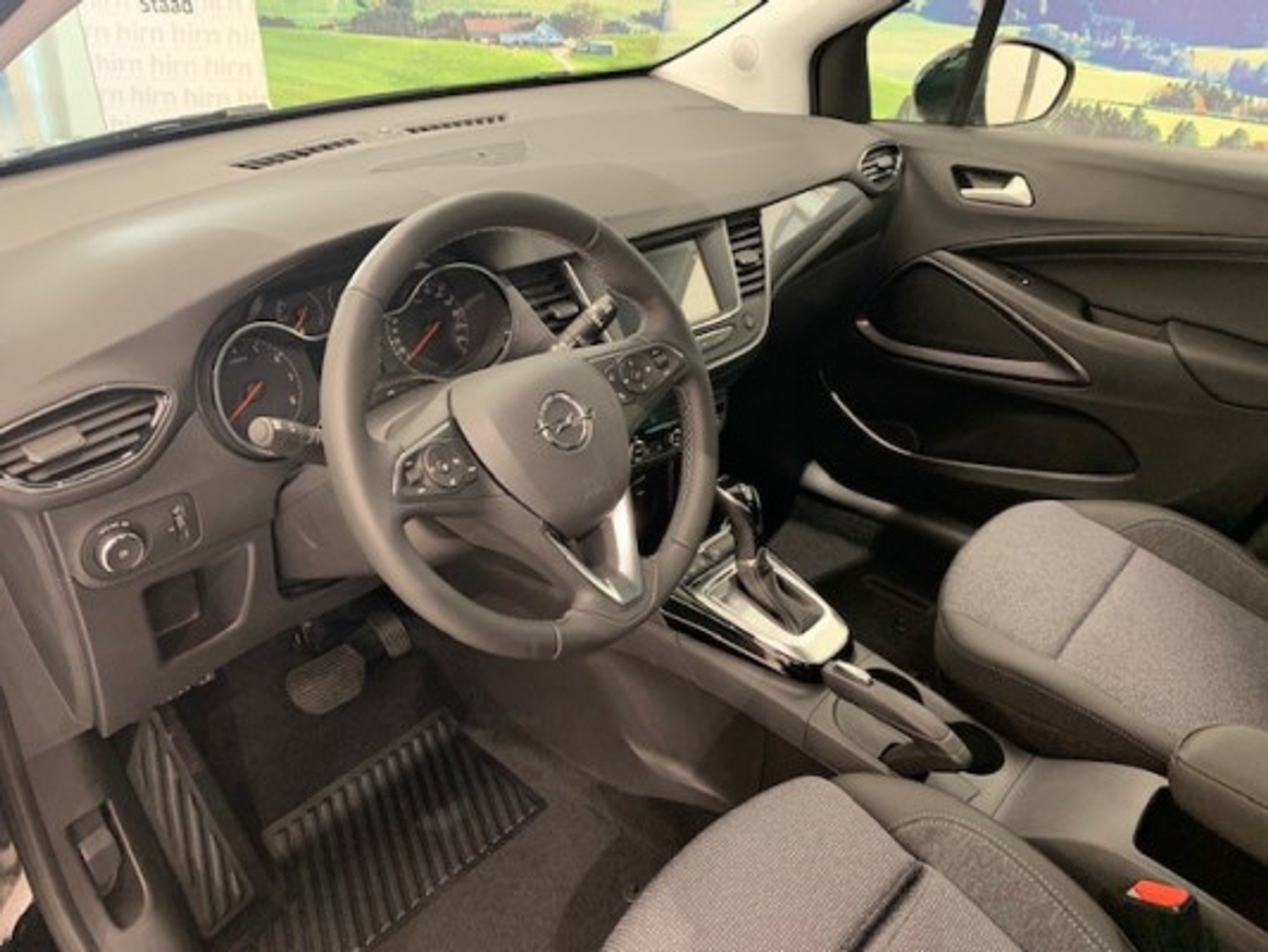 listing desktop thumbnail image 1