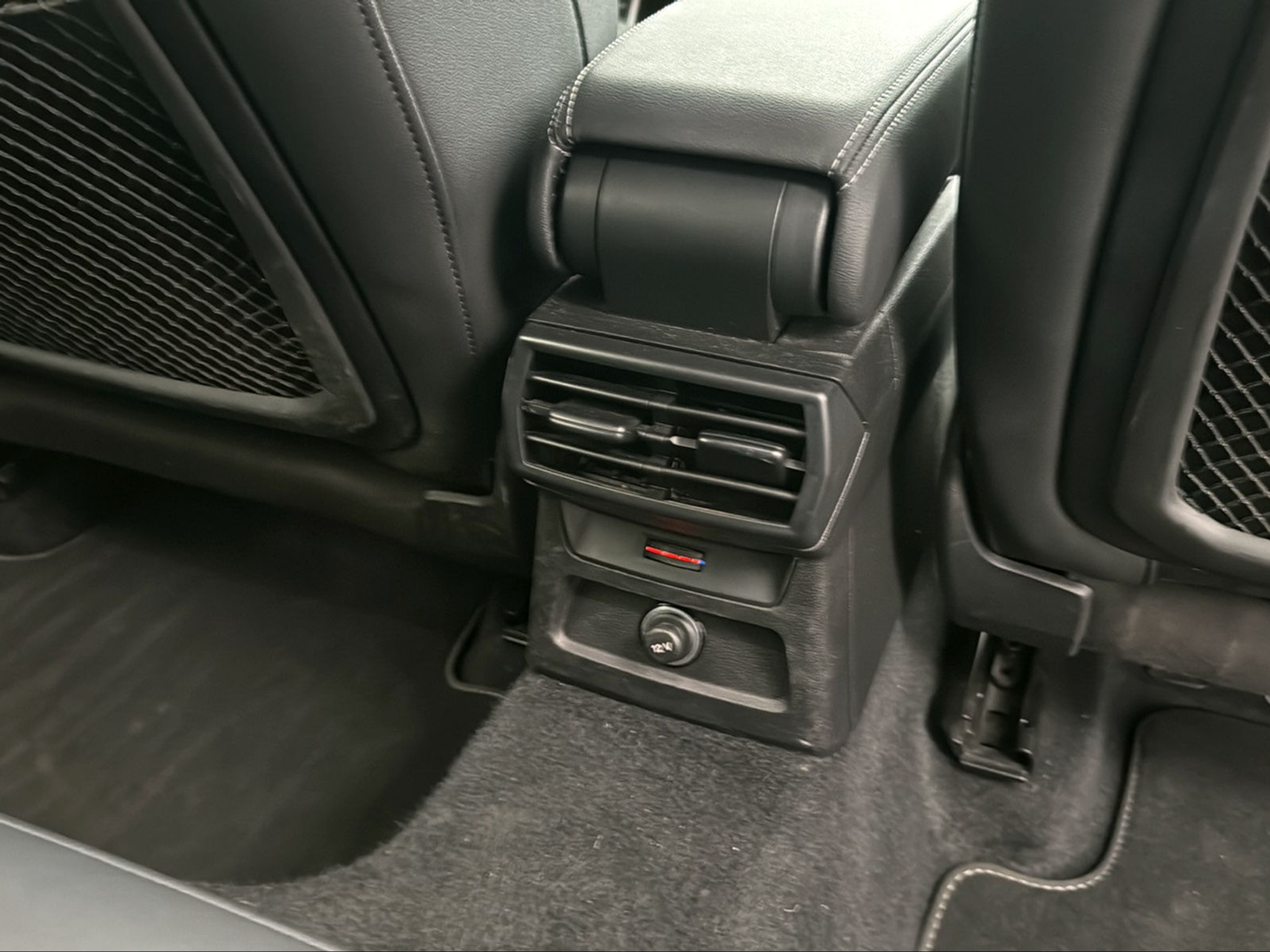 listing desktop thumbnail image 16