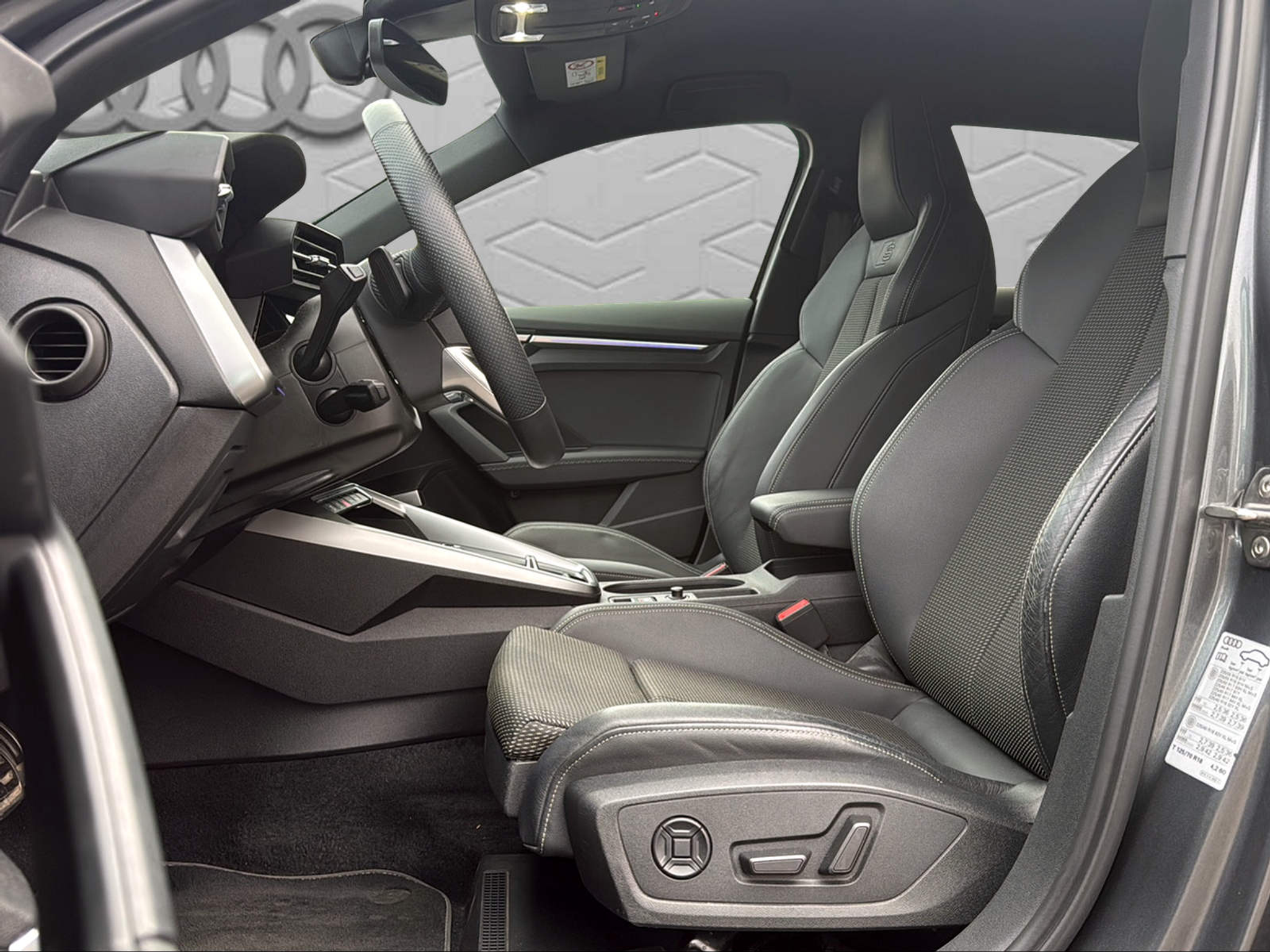 listing desktop thumbnail image 10