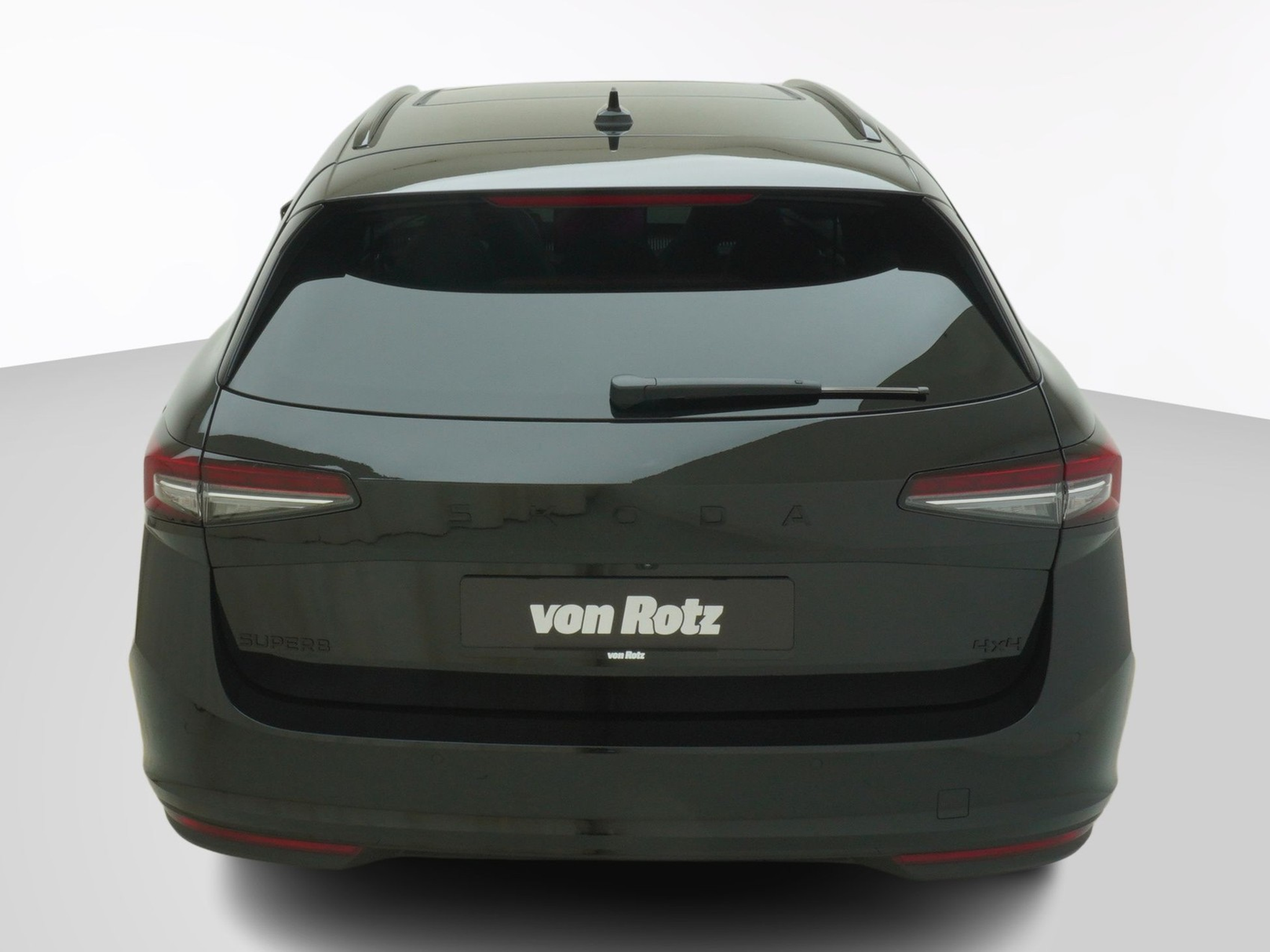 listing desktop thumbnail image 2