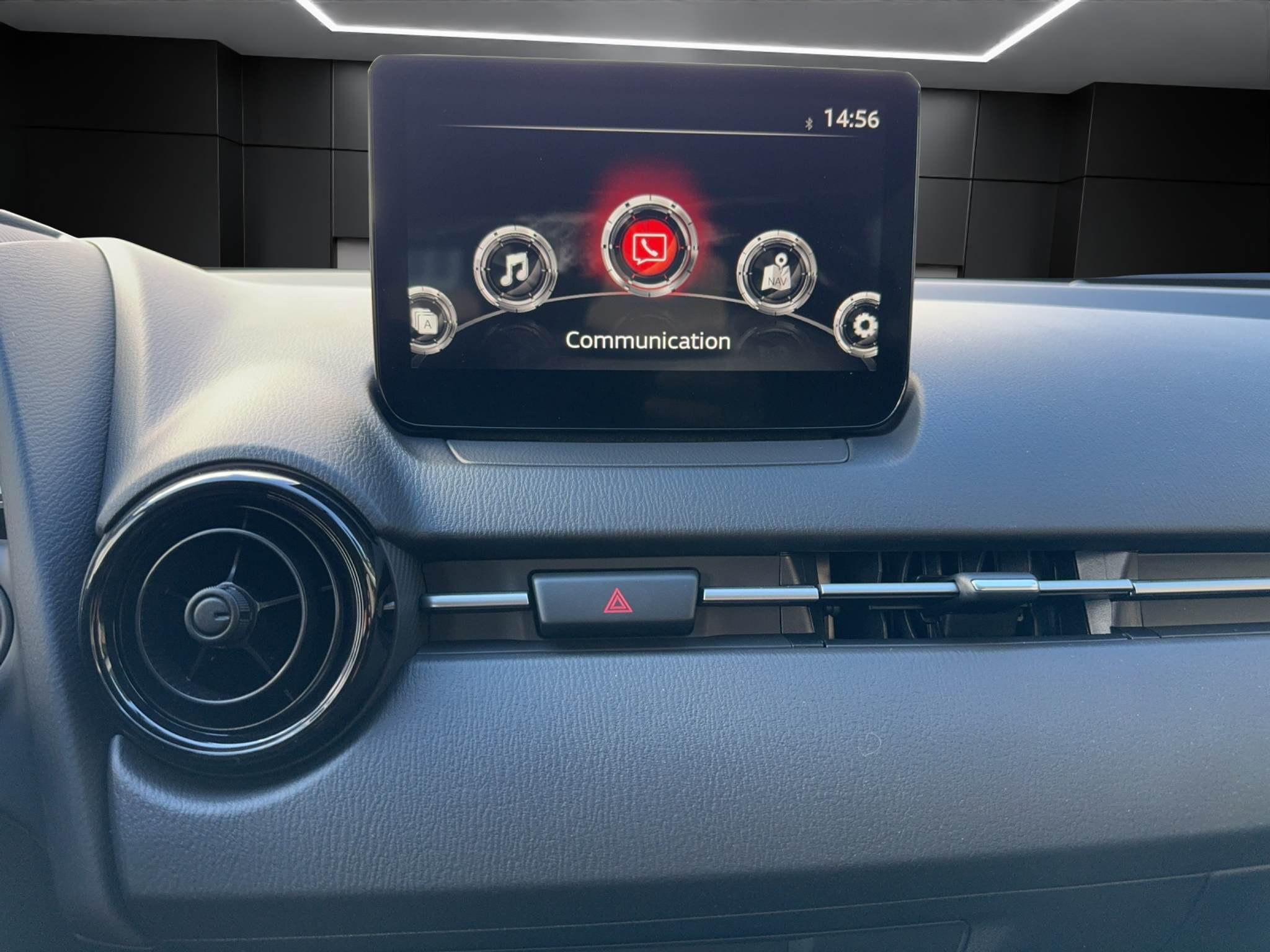 listing desktop thumbnail image 8