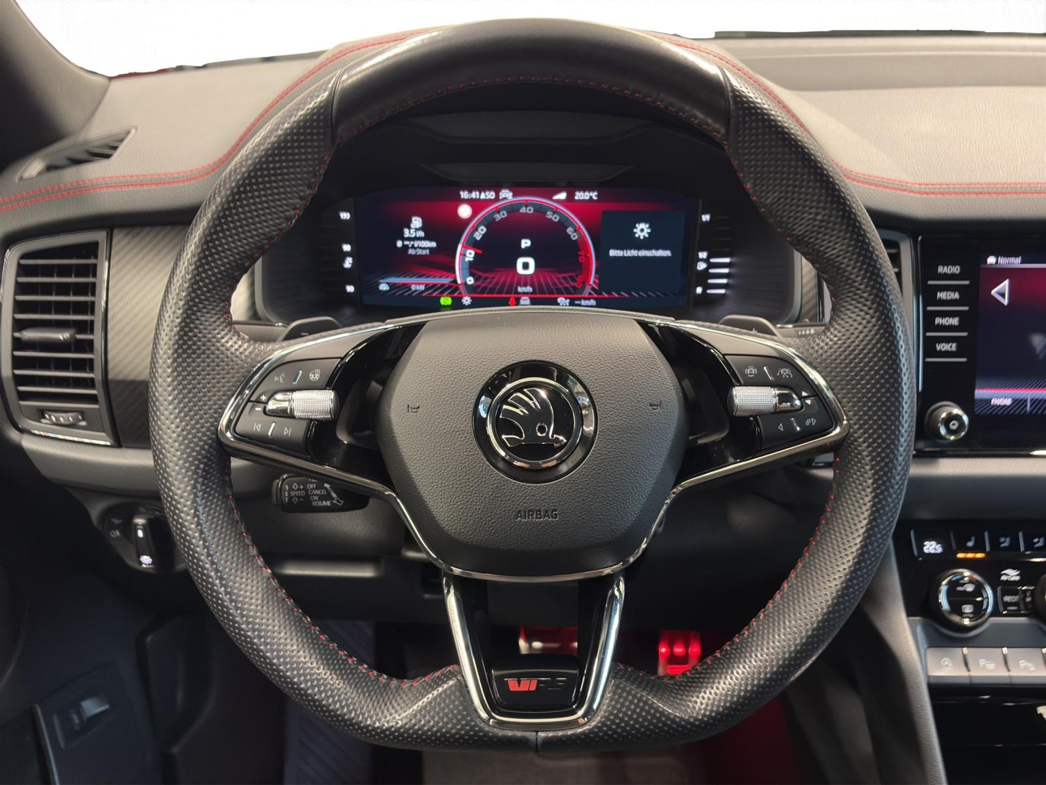 listing desktop thumbnail image 11