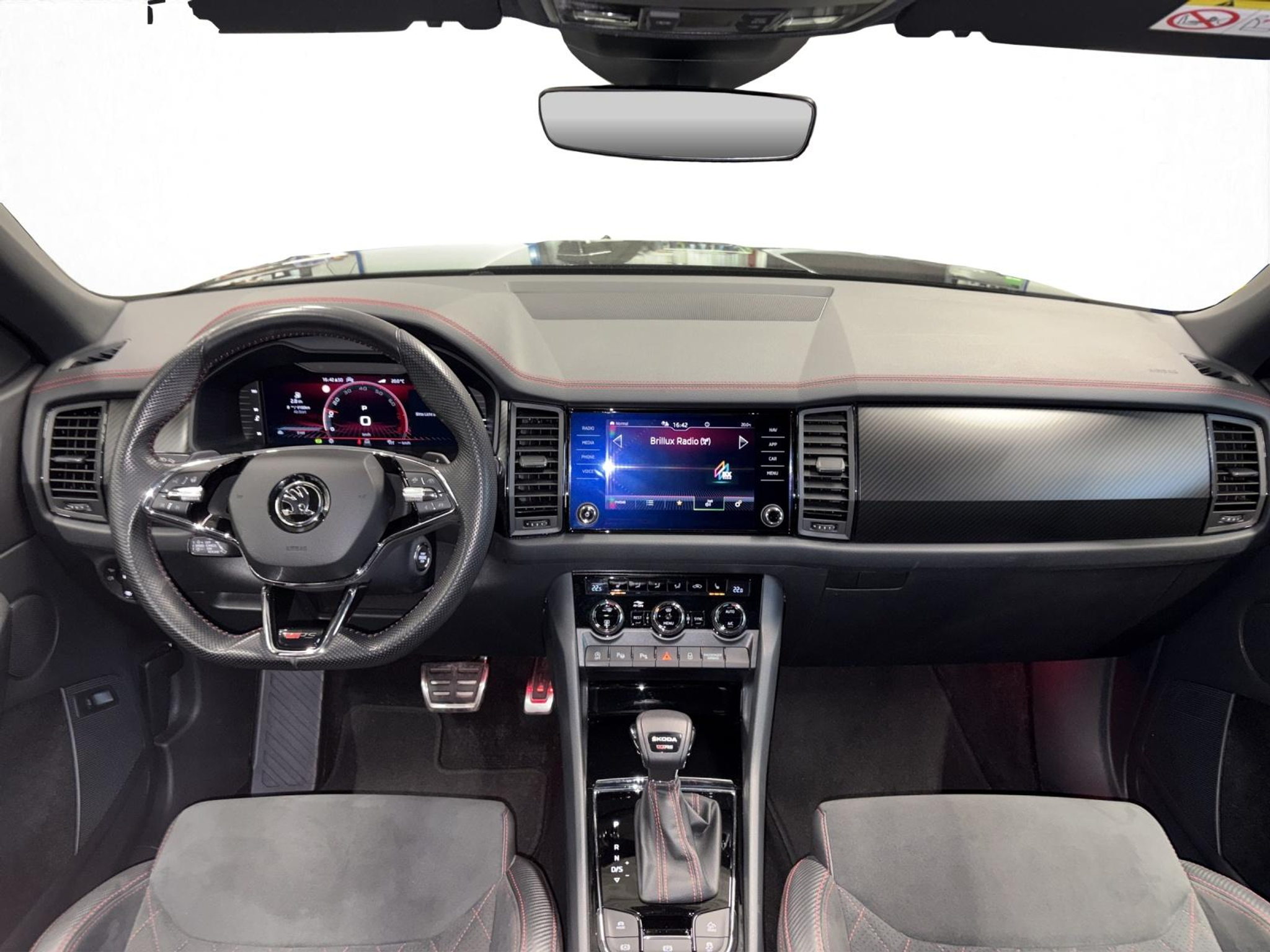 listing desktop thumbnail image 13