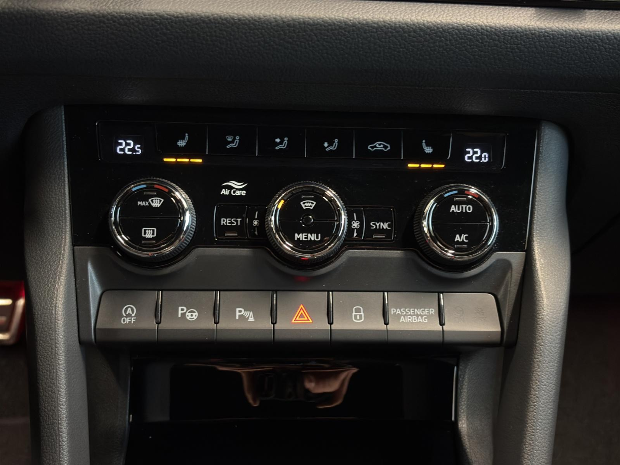 listing desktop thumbnail image 19