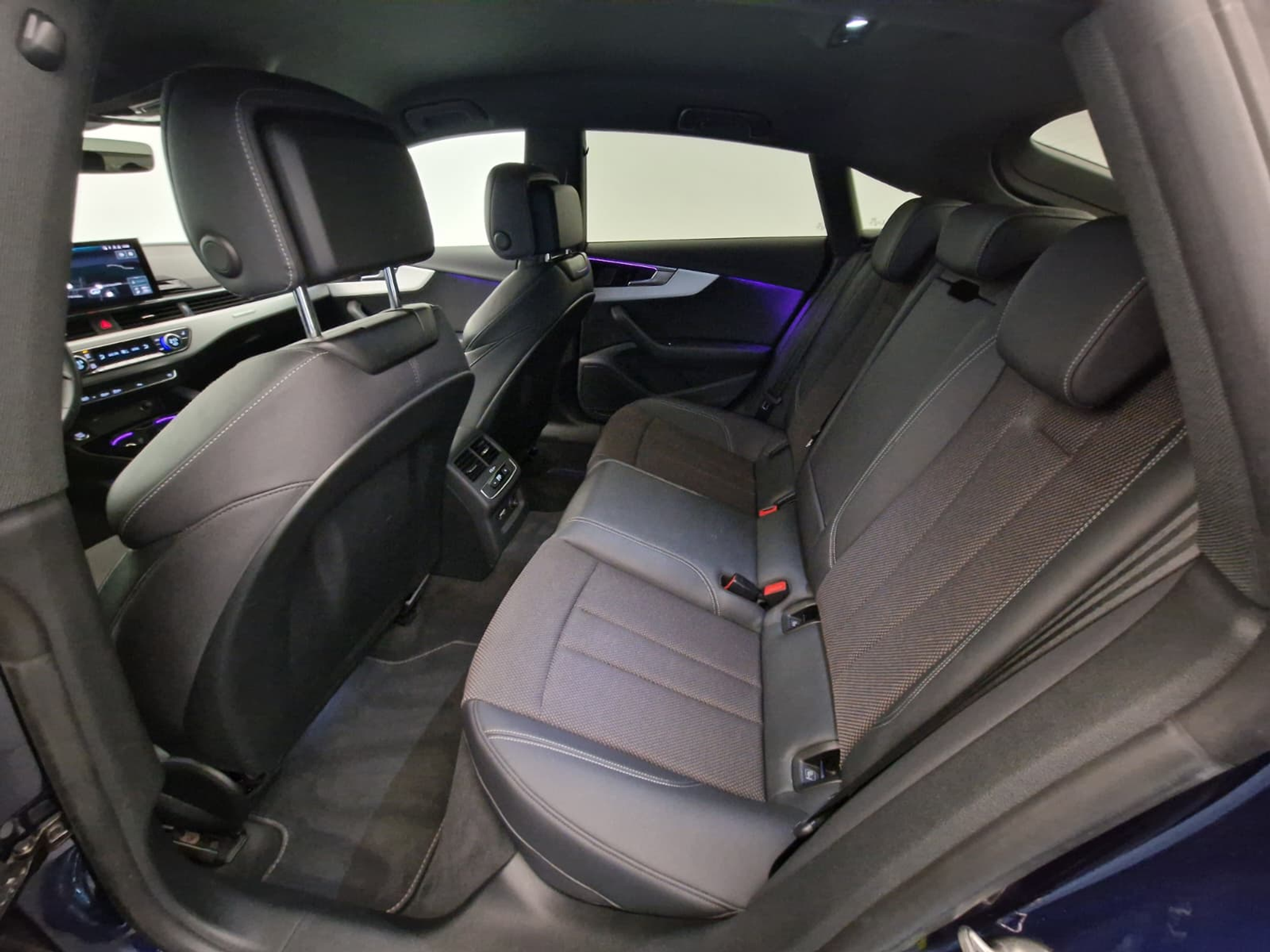 listing desktop thumbnail image 14