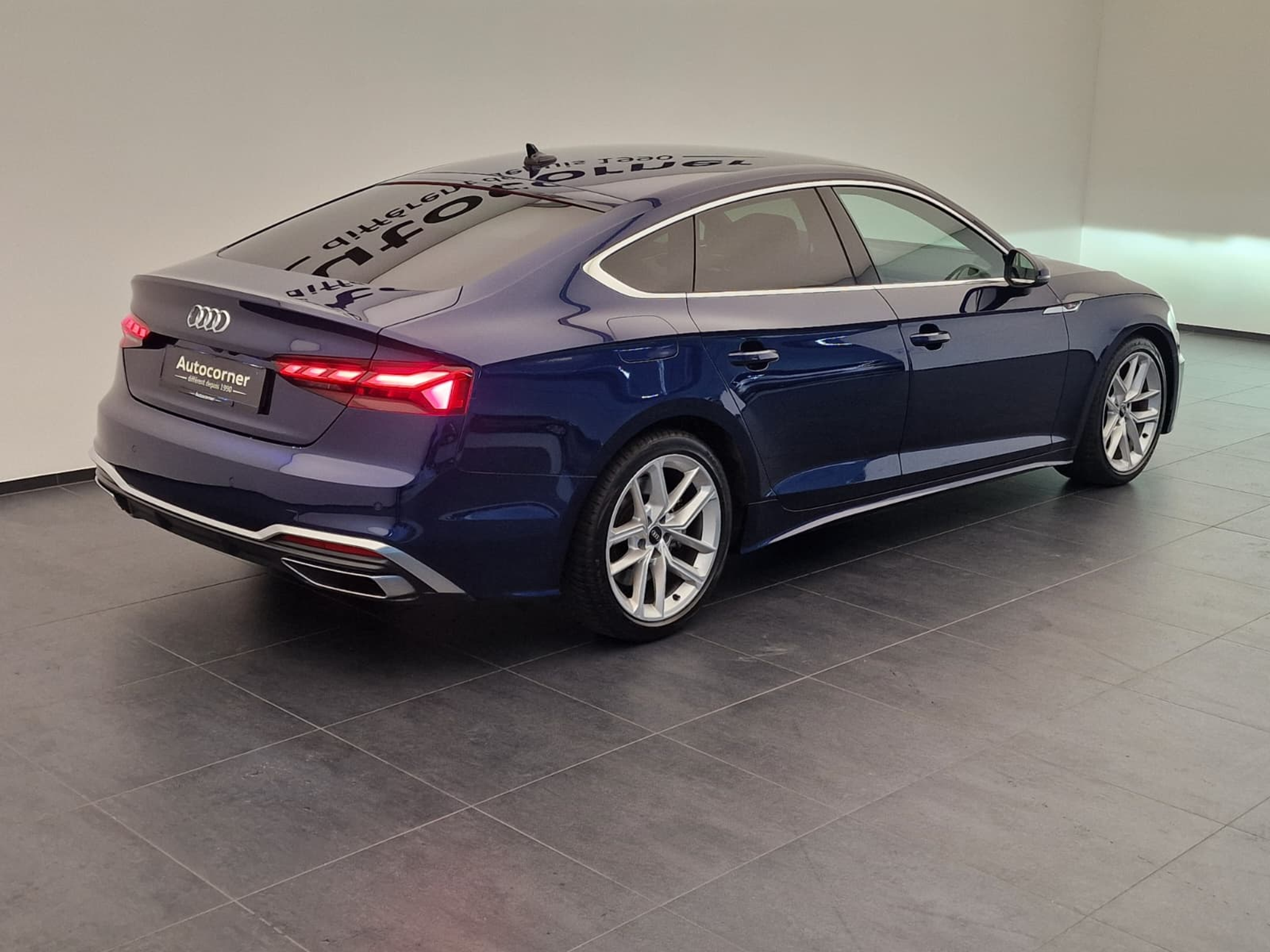 listing desktop thumbnail image 6