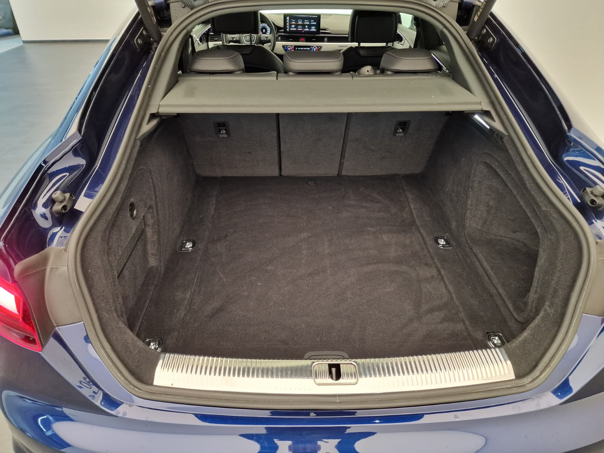 listing desktop thumbnail image 16