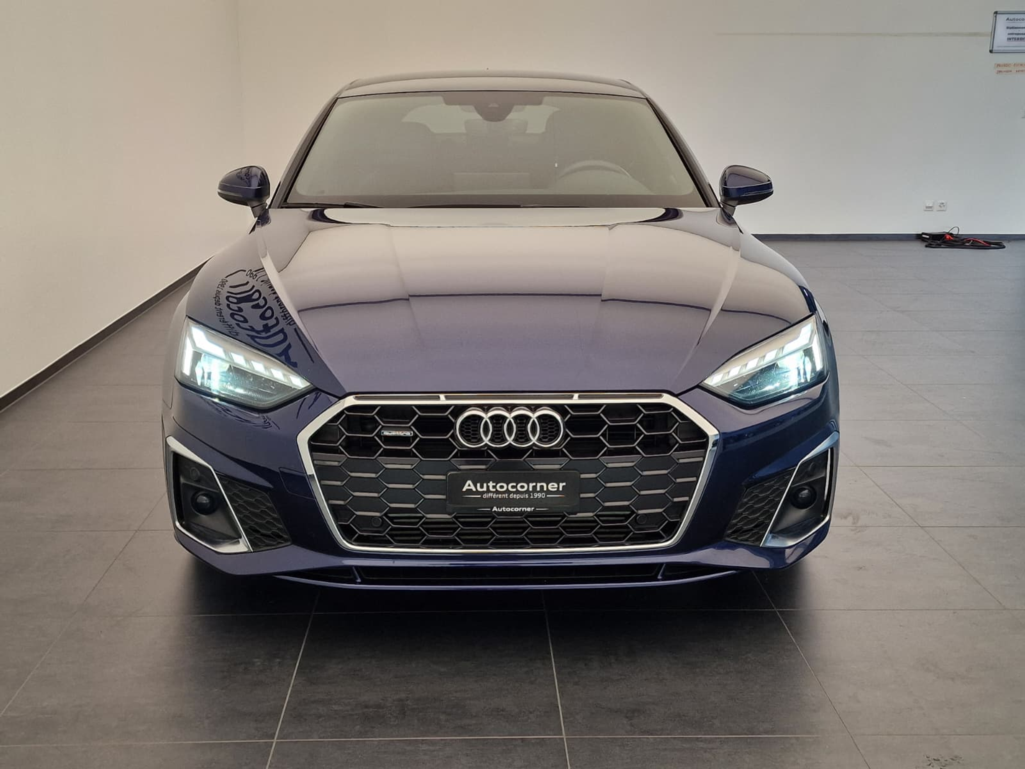 listing desktop thumbnail image 3