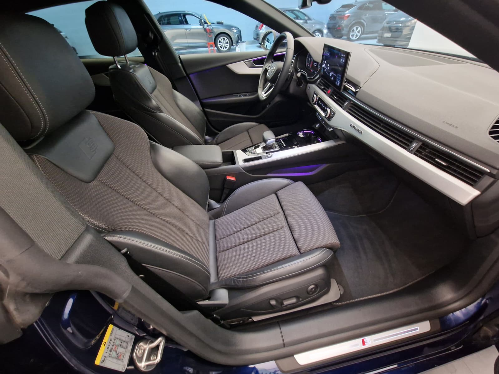 listing desktop thumbnail image 13