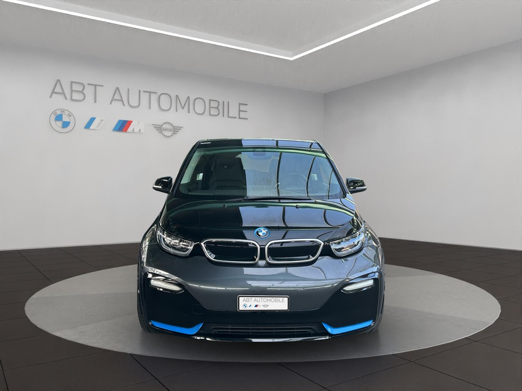 listing desktop thumbnail image 2