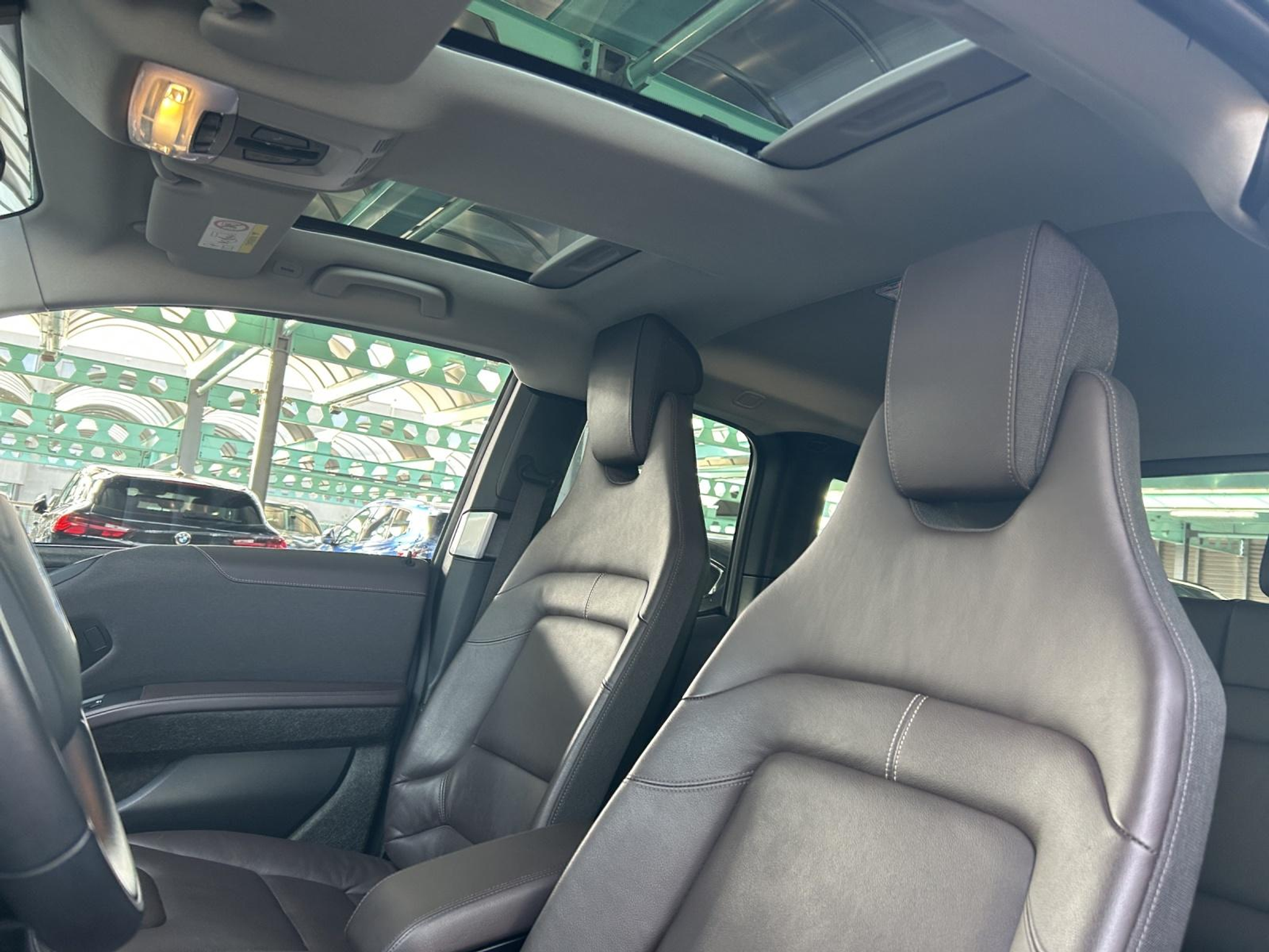 listing desktop thumbnail image 12