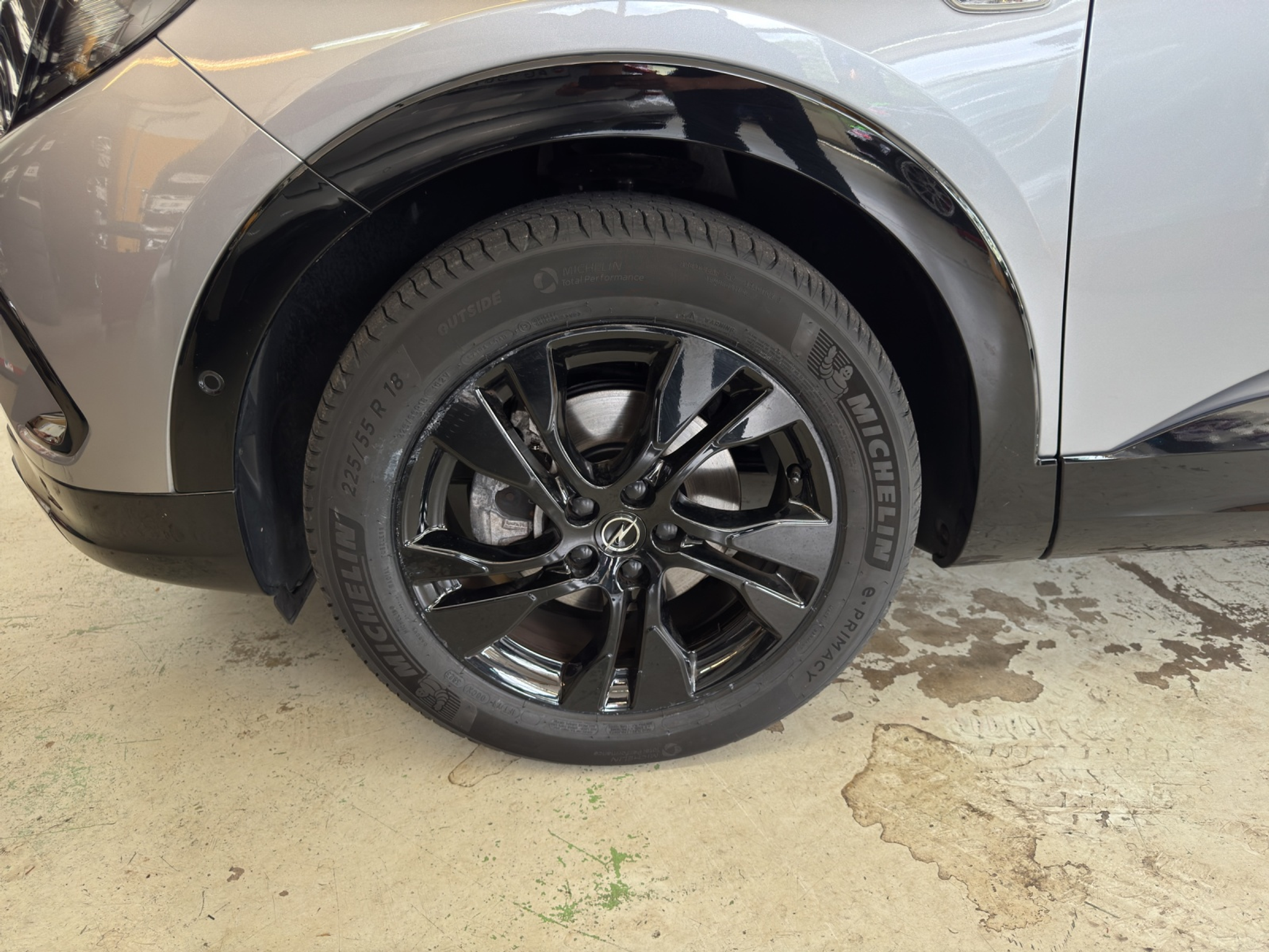 listing desktop thumbnail image 27