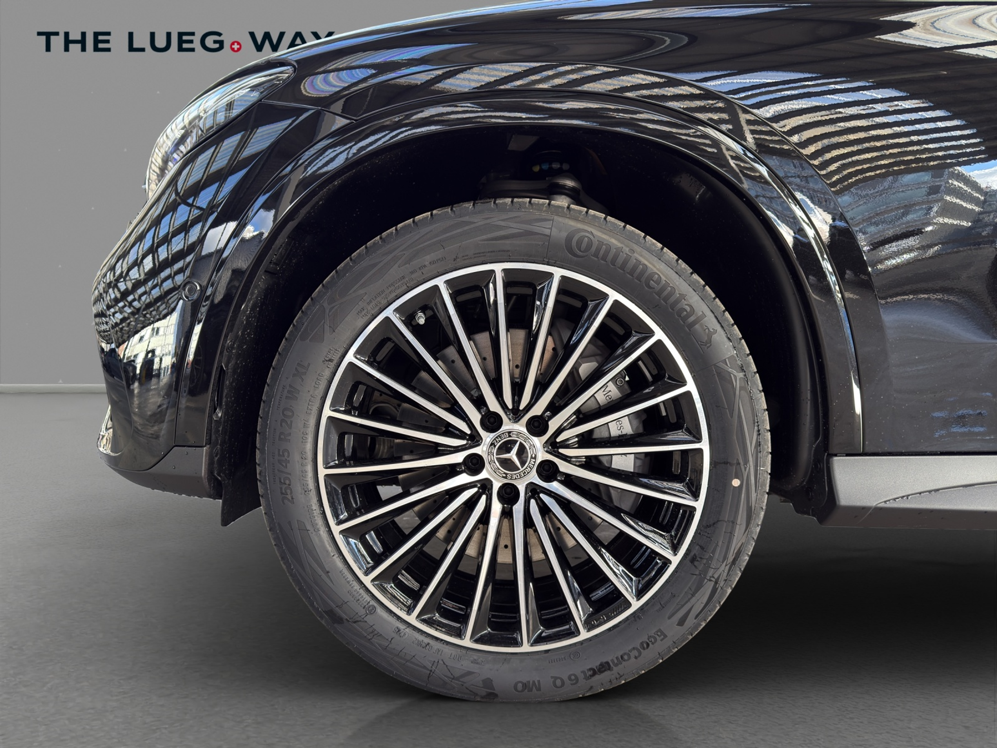 listing desktop thumbnail image 8