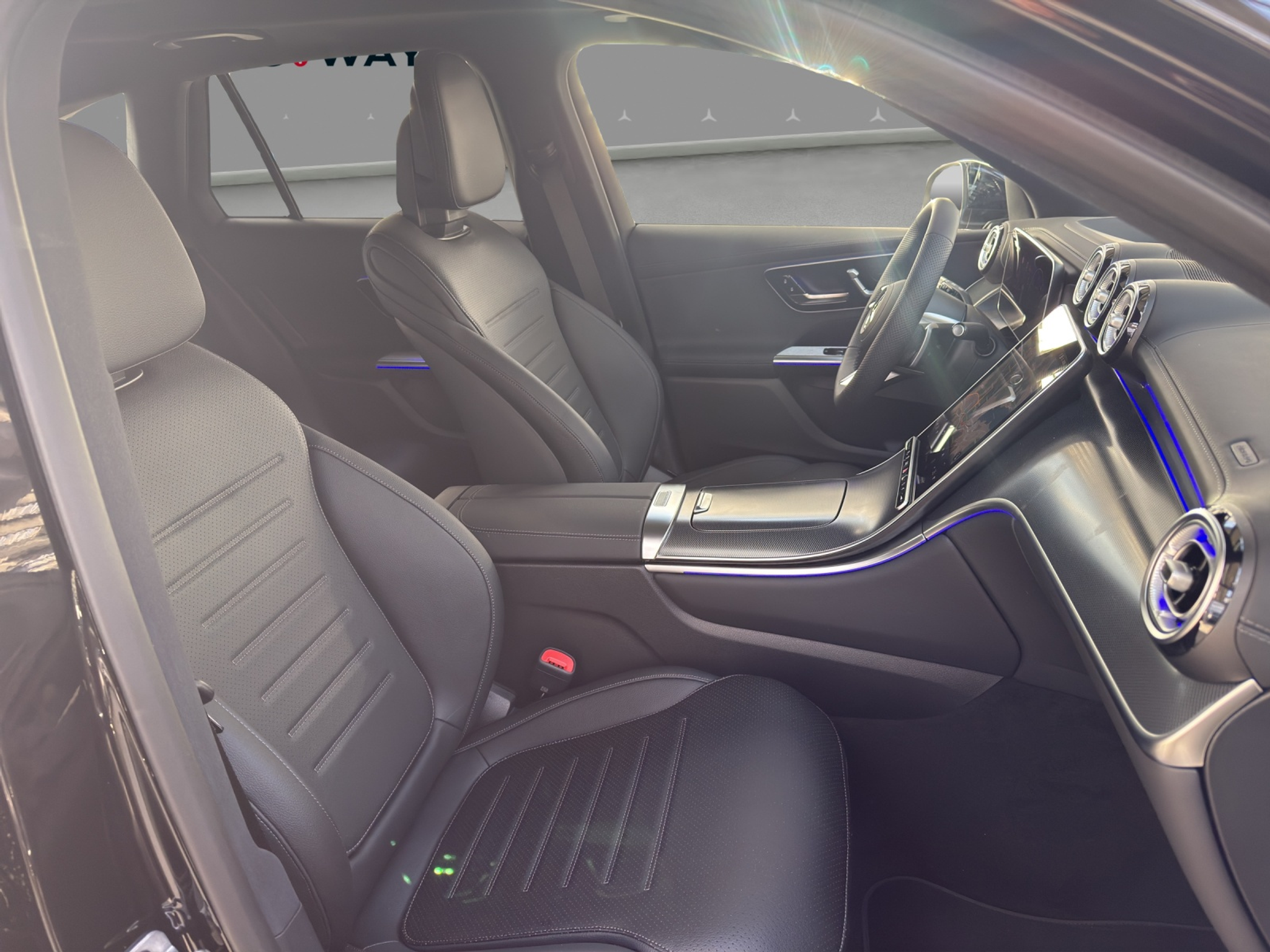 listing desktop thumbnail image 16