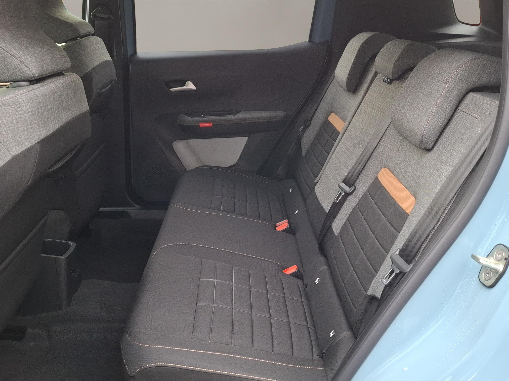 listing desktop thumbnail image 8