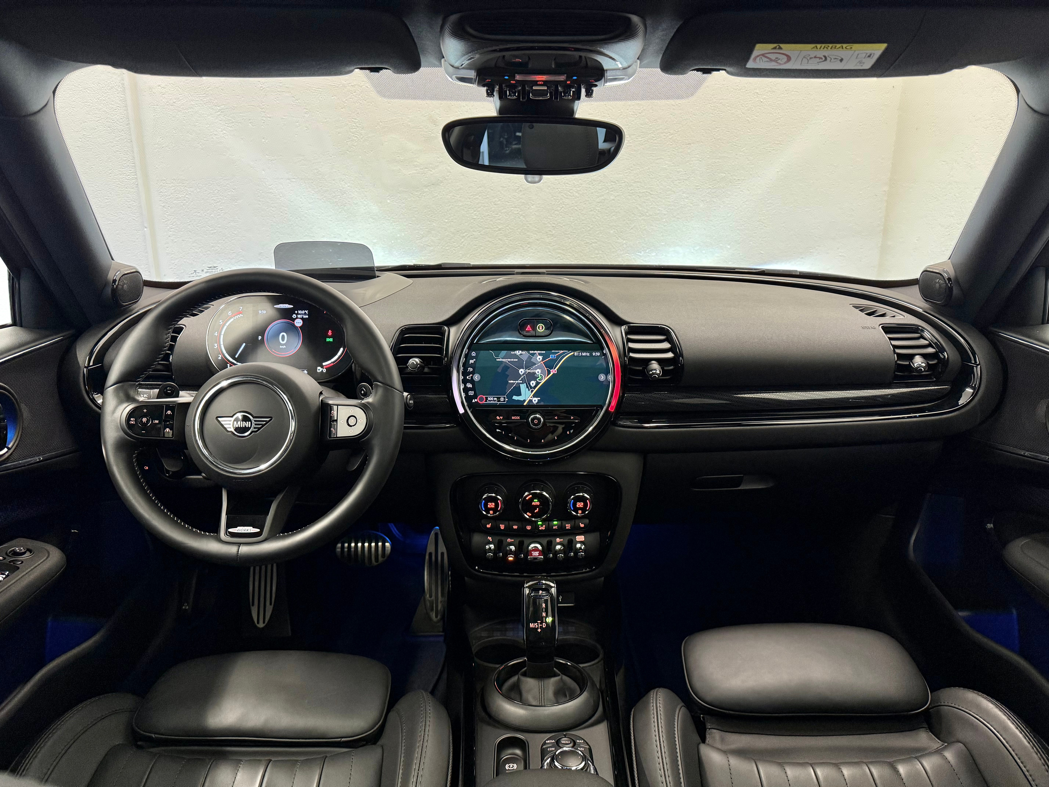 listing desktop thumbnail image 22