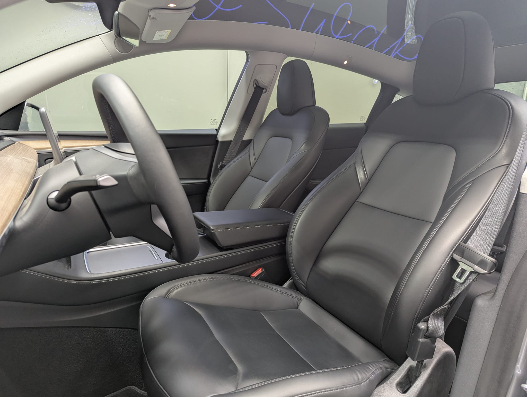 listing desktop thumbnail image 8