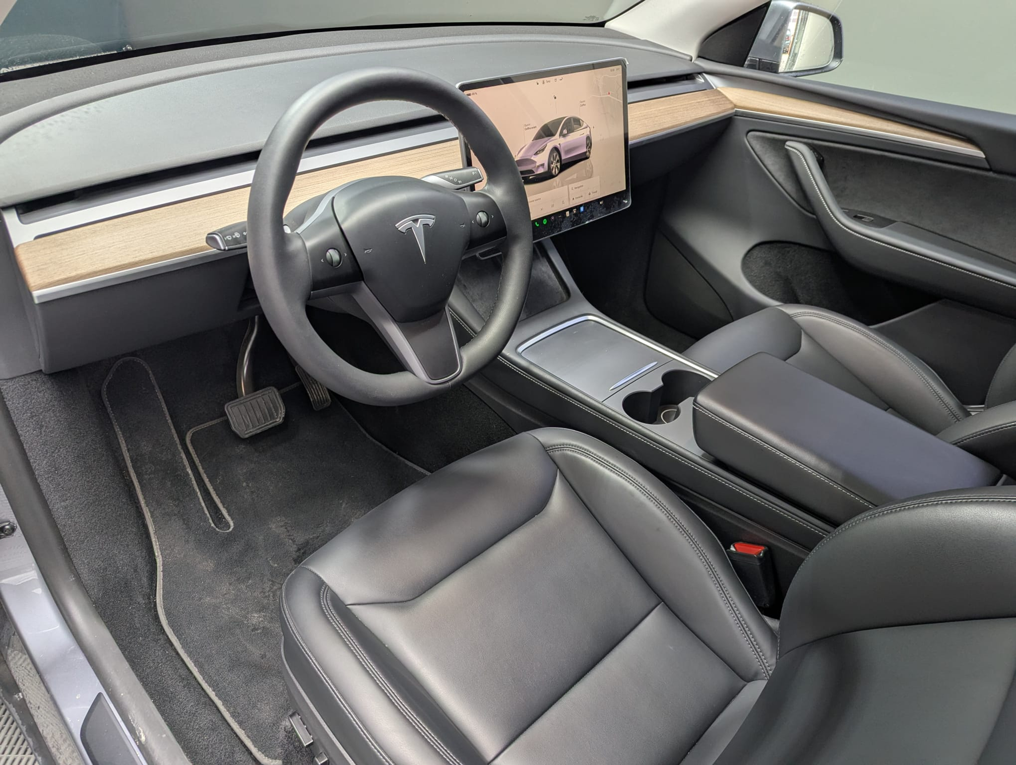 listing desktop thumbnail image 6