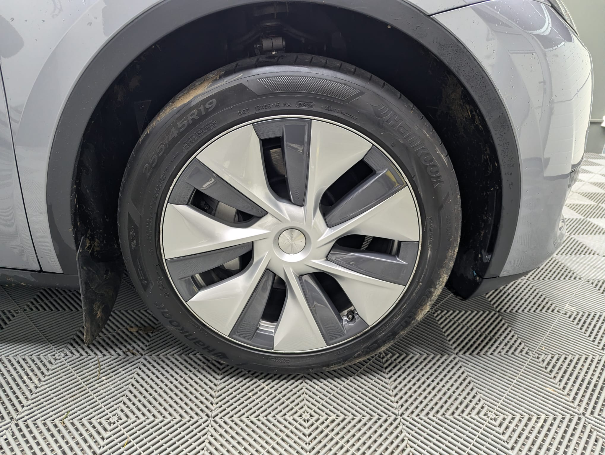 listing desktop thumbnail image 15